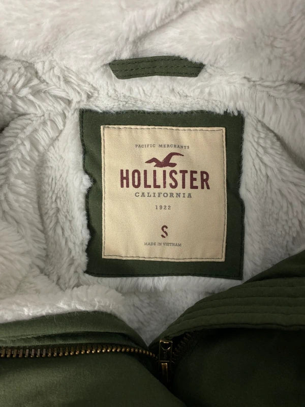 Vintage Hollister Jacket (S) No Fur