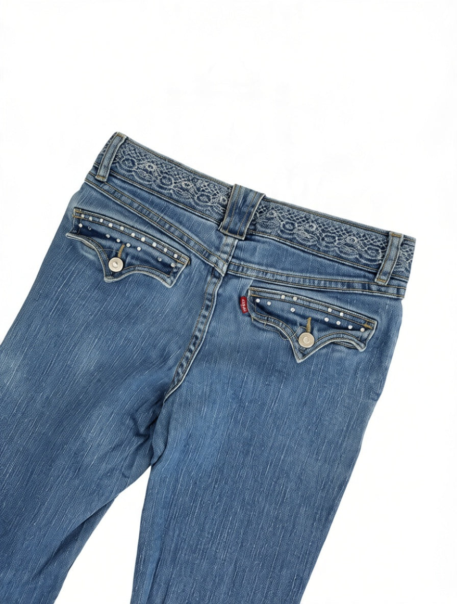 Levi‘s Vintage low waist flared jeans (Größe XS Kurz)
