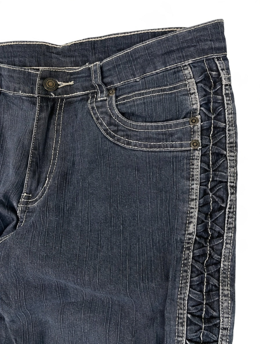 stitch Vintage Jeans Größe S – Detailansicht 3