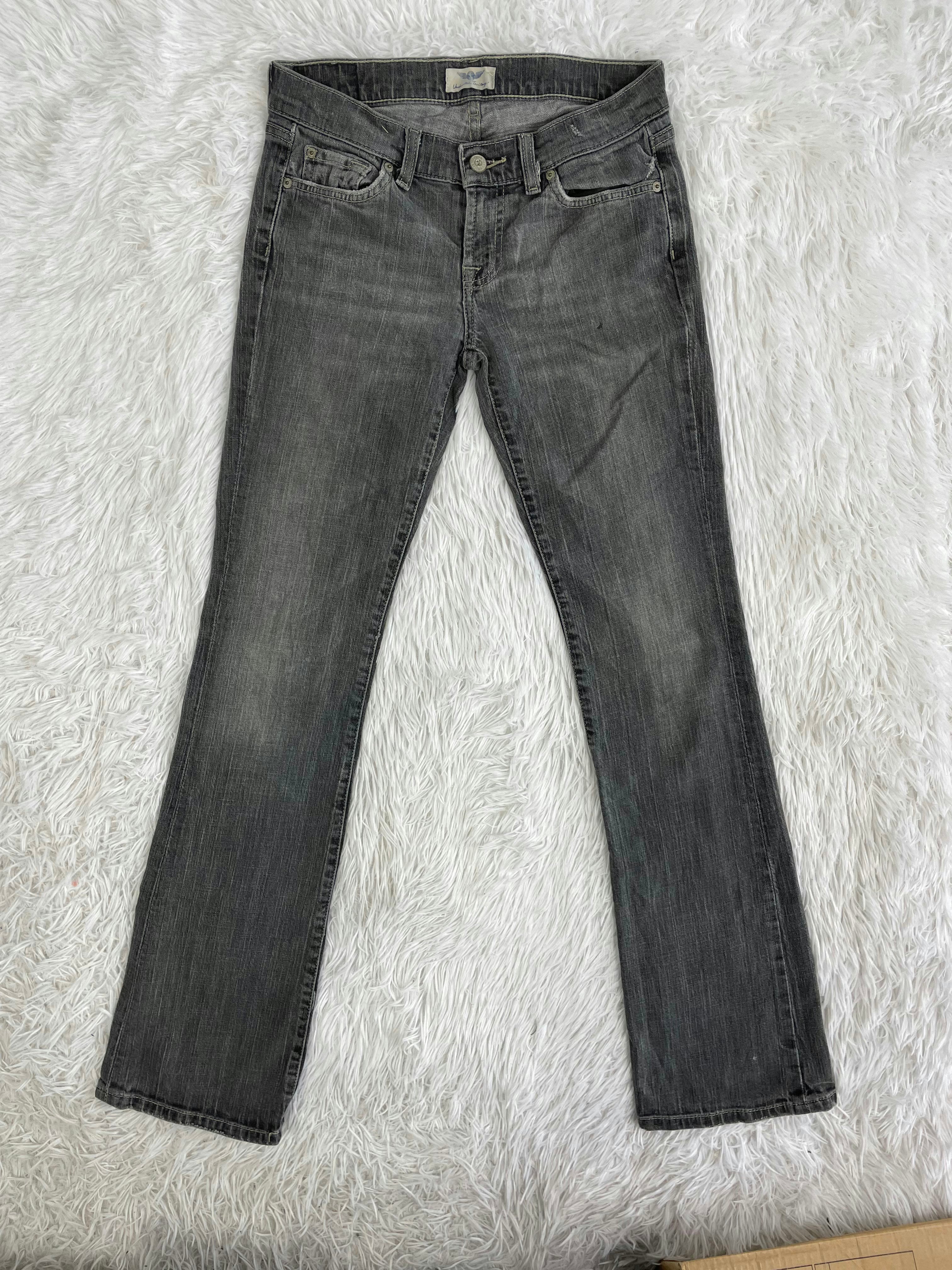 Uncharted Territory Vintage low waist flared jeans (Größe S)