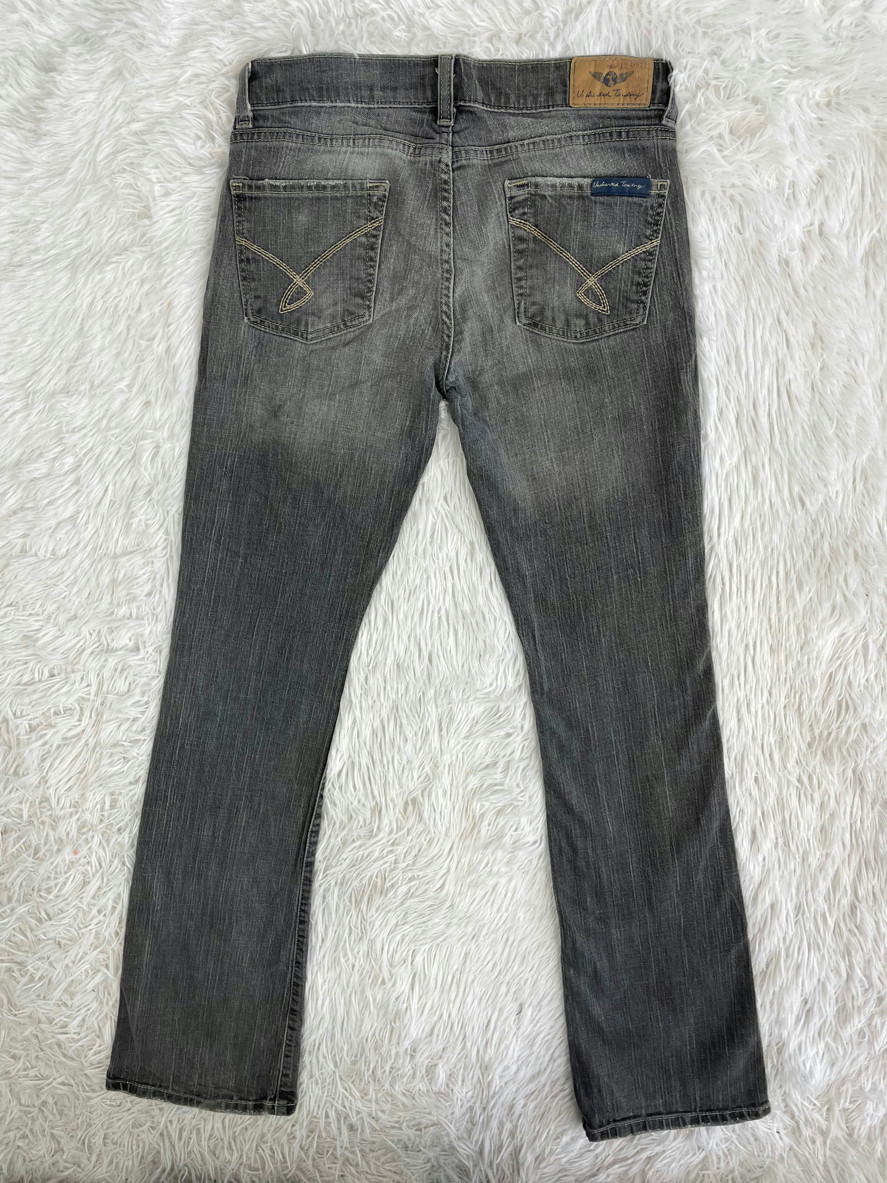 Uncharted Territory Vintage low waist flared jeans (Größe S)