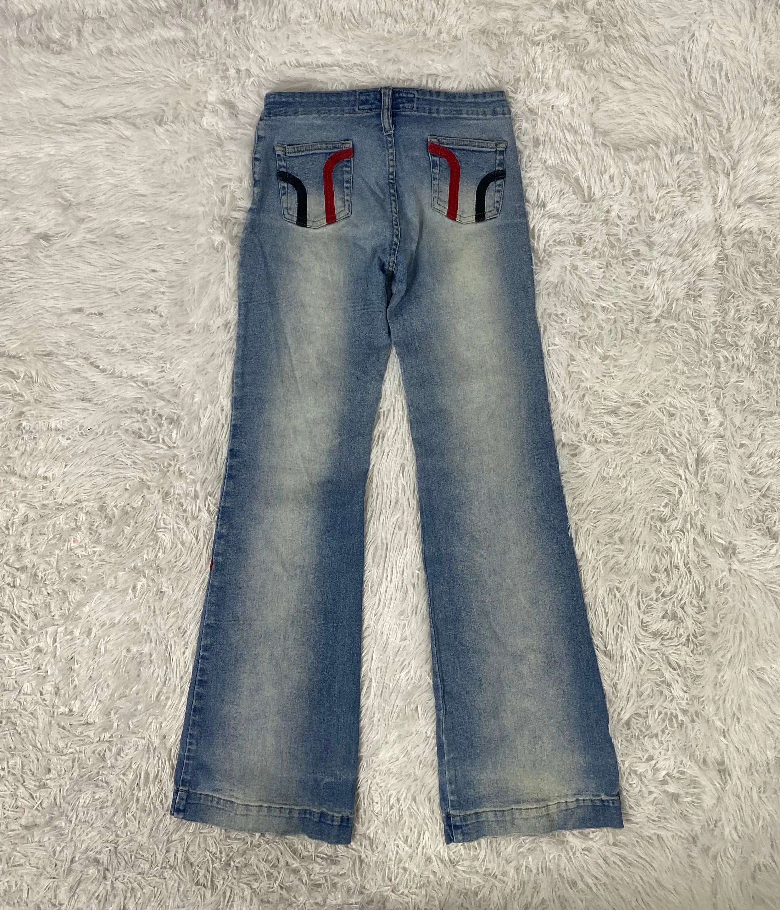 Embroidered Y2K Flared Denim Jeans (S) yv.vintage