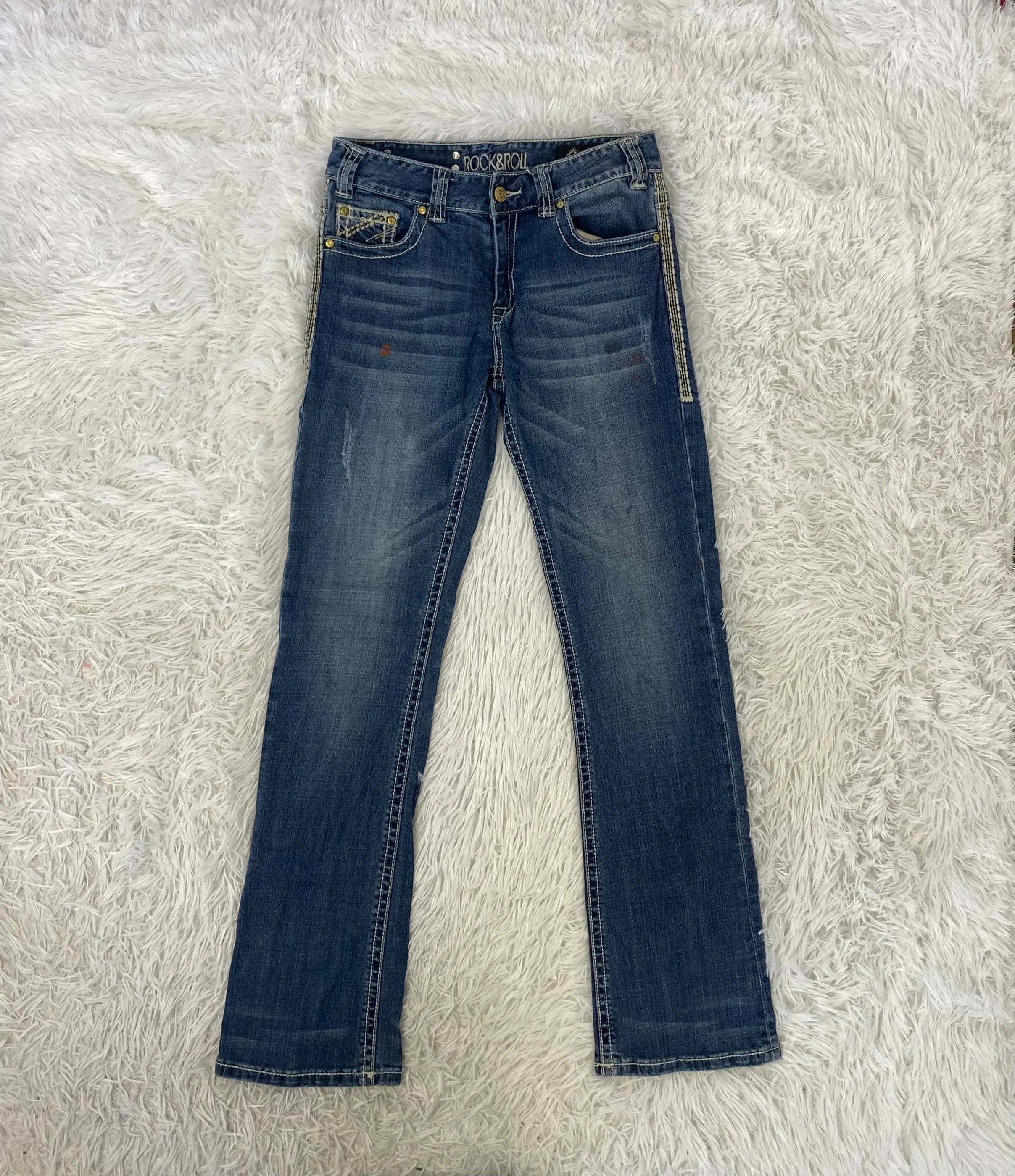 Embroidered Y2K Flared Denim Jeans (S) yv.vintage
