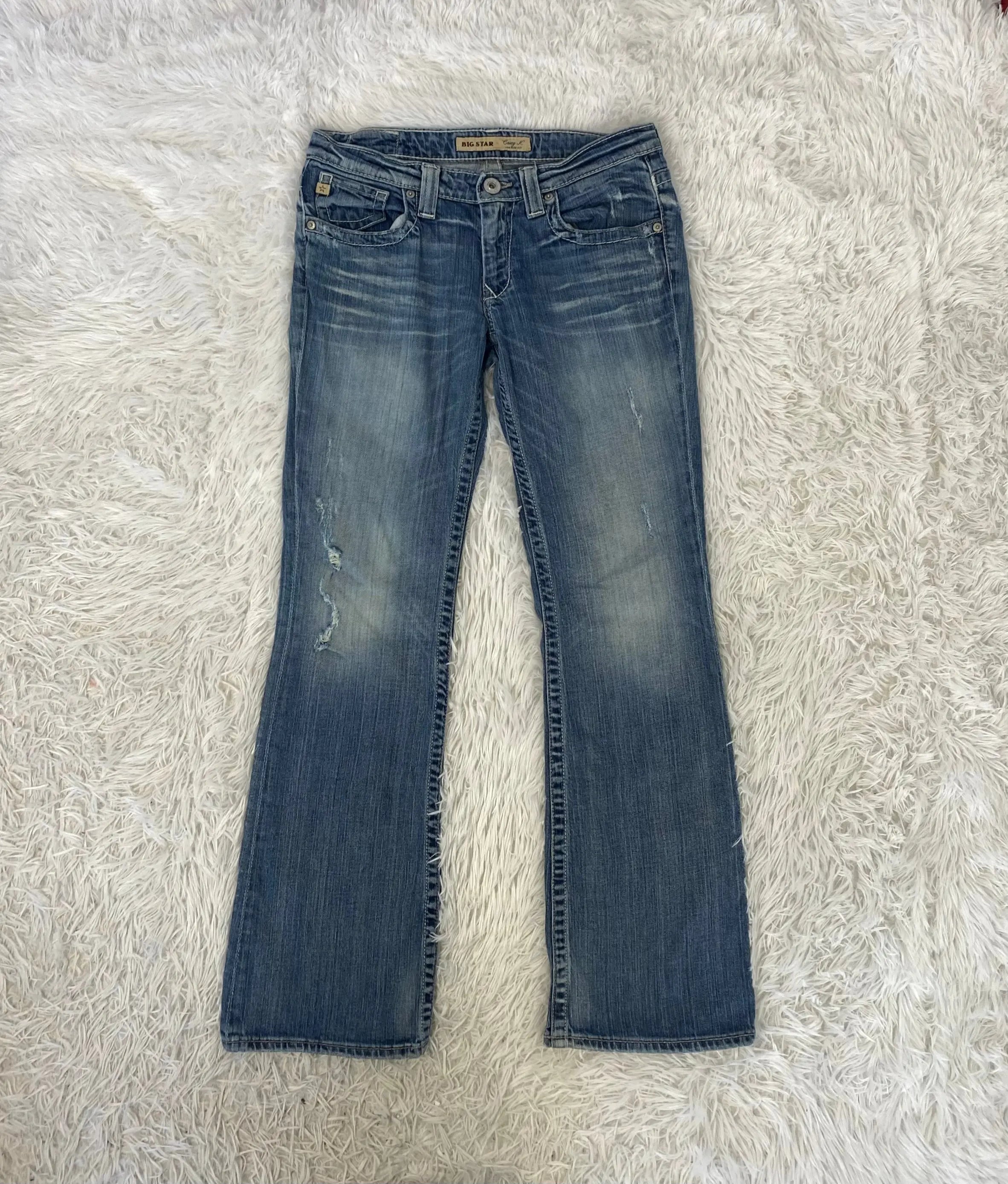 Embroidered Y2K Flared Denim Jeans (S) yv.vintage