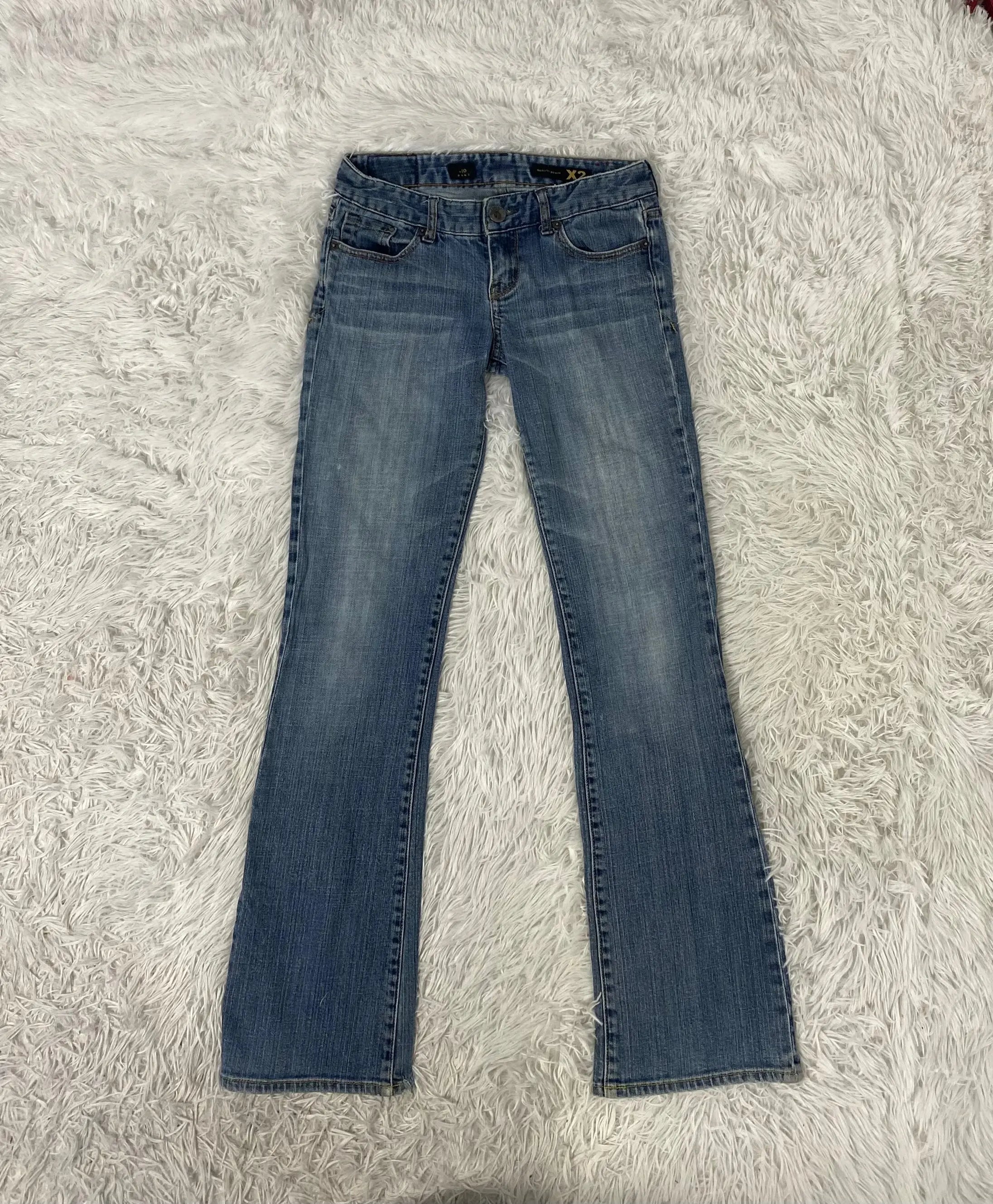 Embroidered Y2K Flared Denim Jeans (S) yv.vintage
