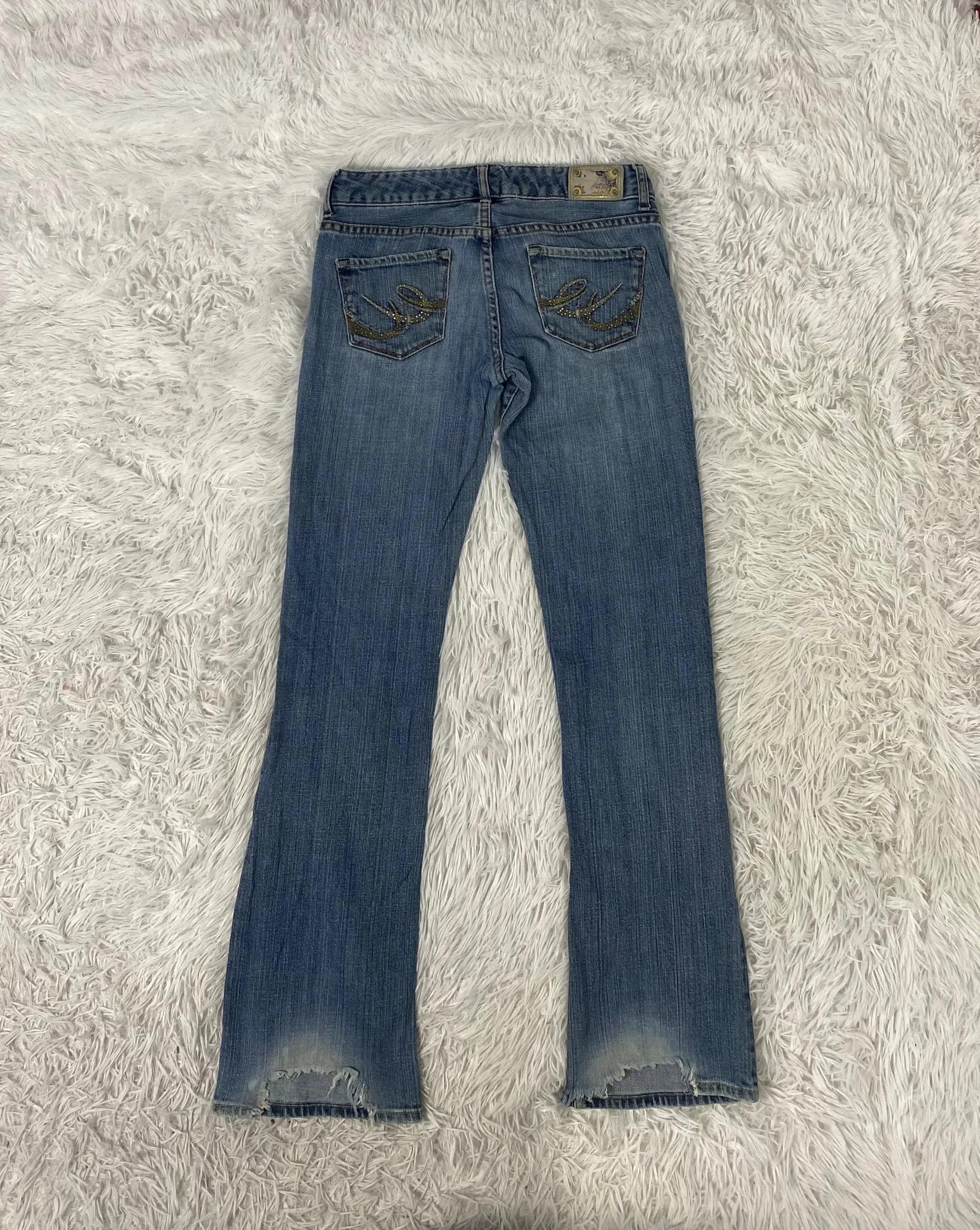 Embroidered Y2K Flared Denim Jeans (S) yv.vintage