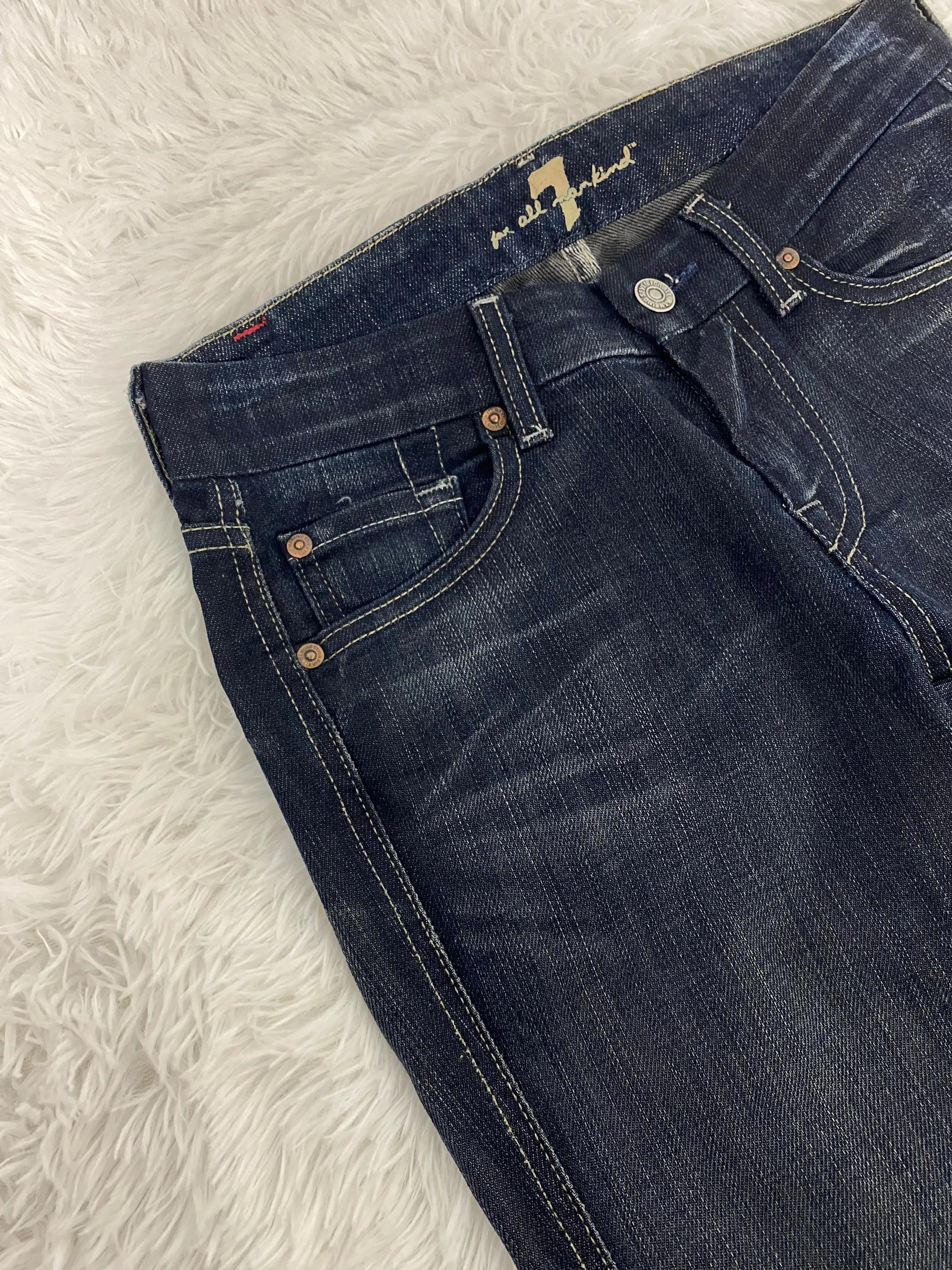 Embroidered Y2K Flared Denim Jeans (S) yv.vintage