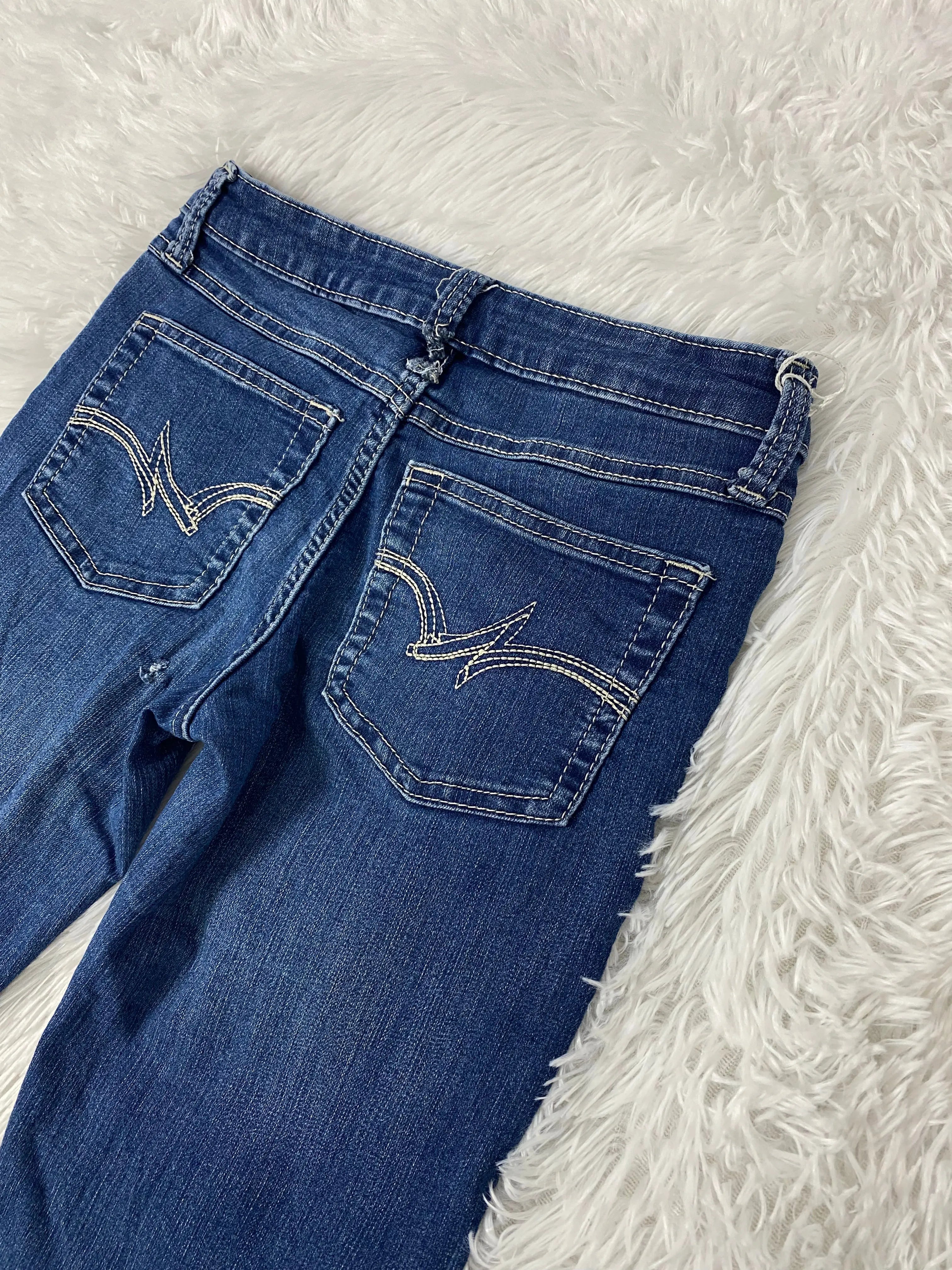 Embroidered Y2K Flared Denim Jeans (XS) yv.vintage