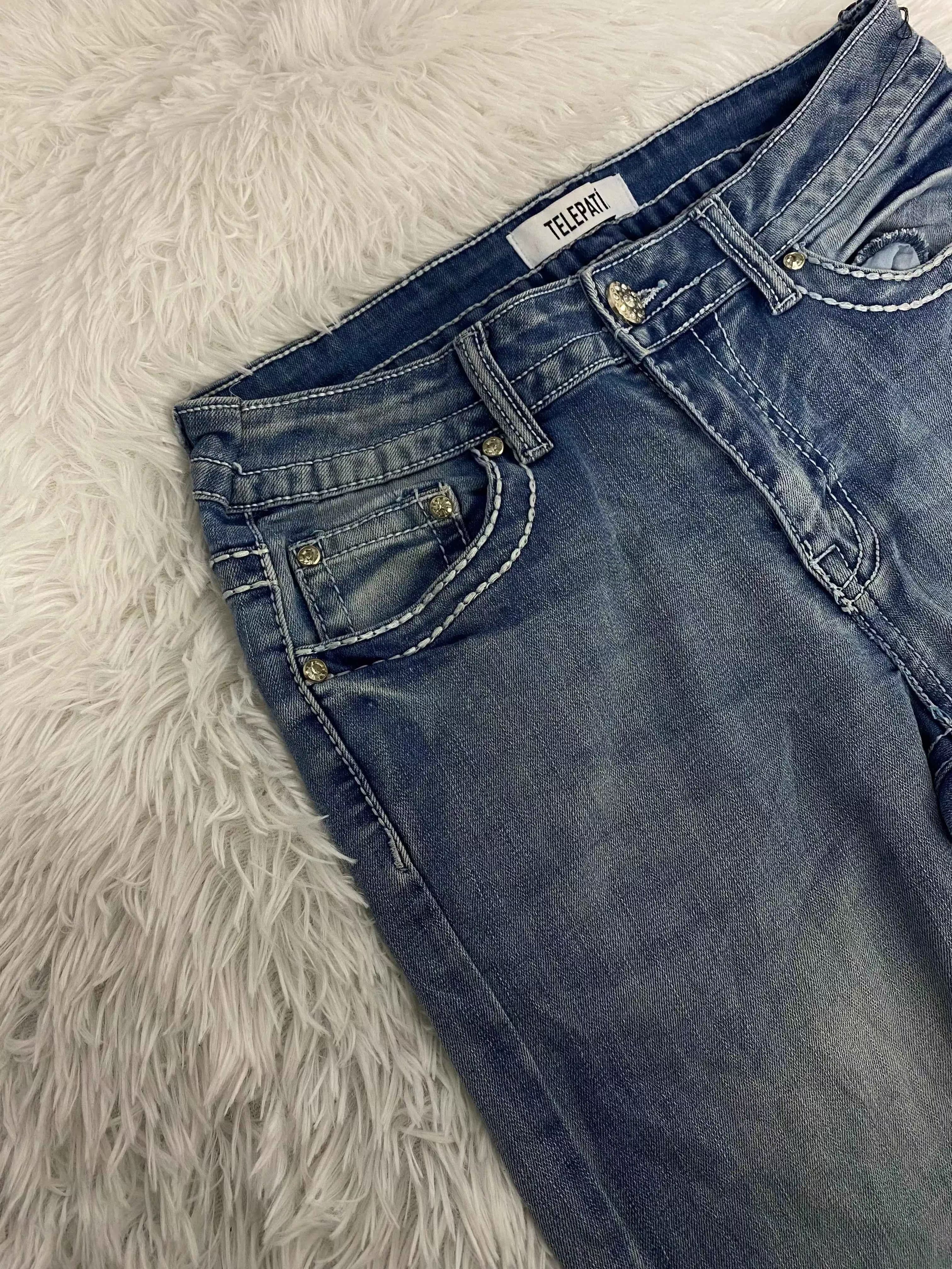 Embroidered Y2K Flared Denim Jeans (Grösse-S)