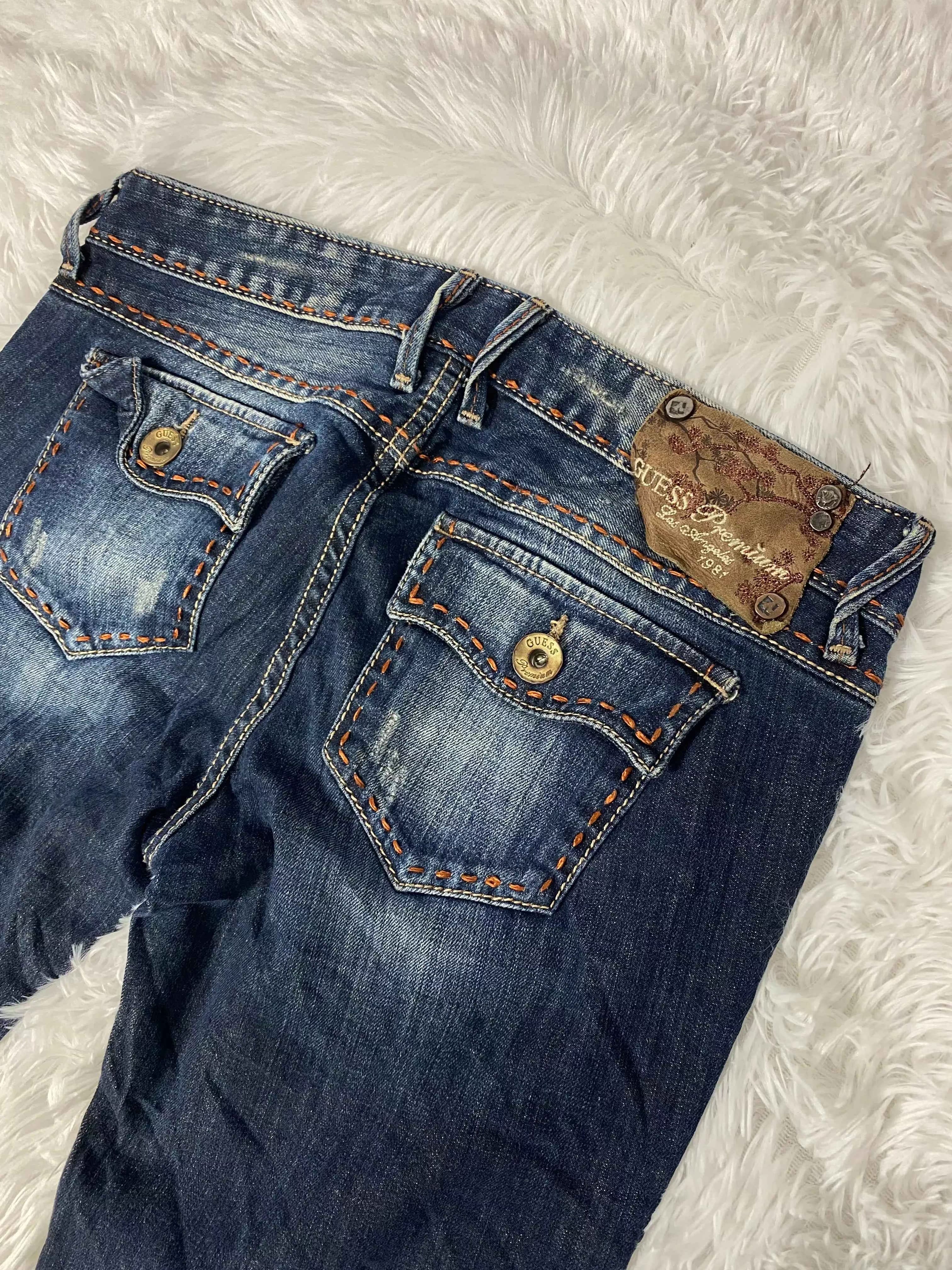 Embroidered Y2K Flared Denim Jeans (Grösse-M)