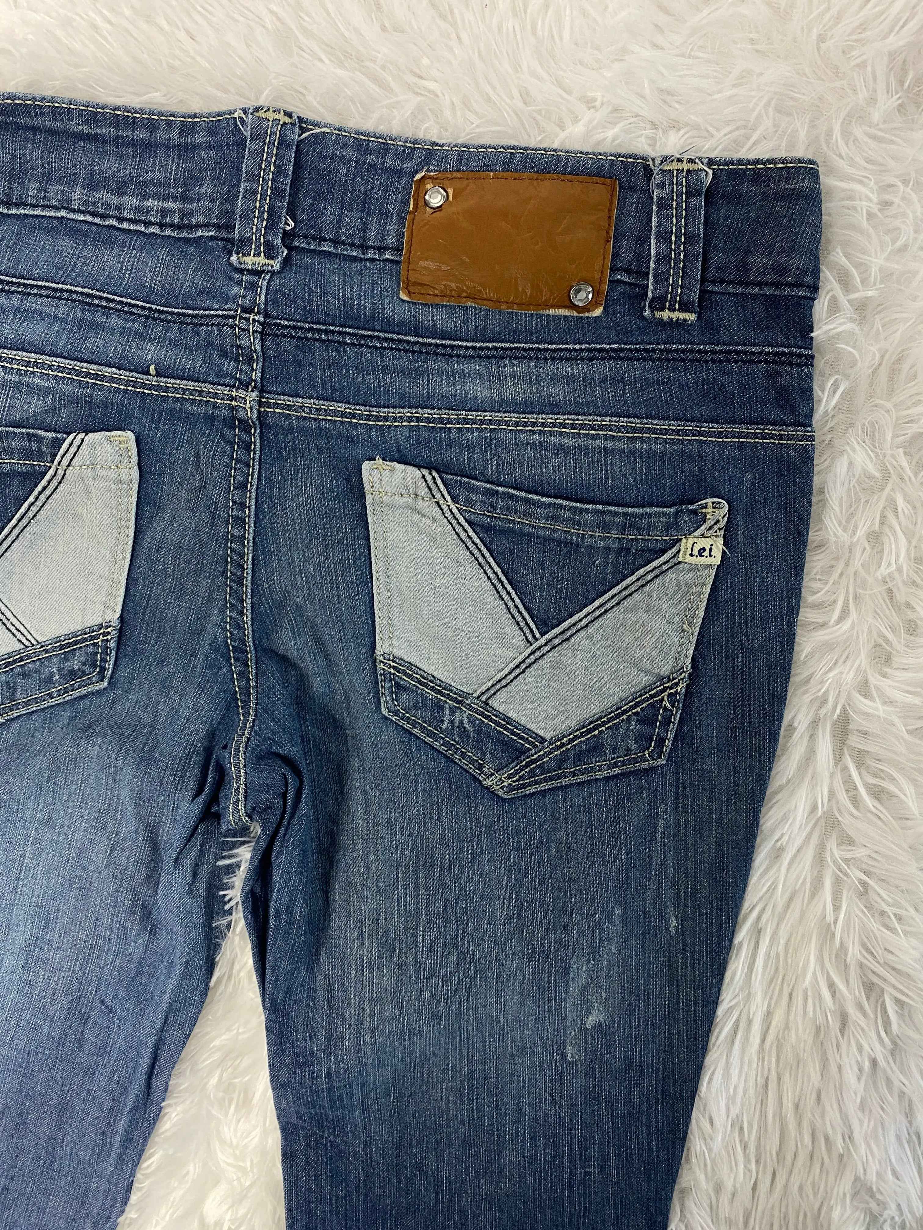 Embroidered Y2K Flared Denim Jeans (Grösse-S)