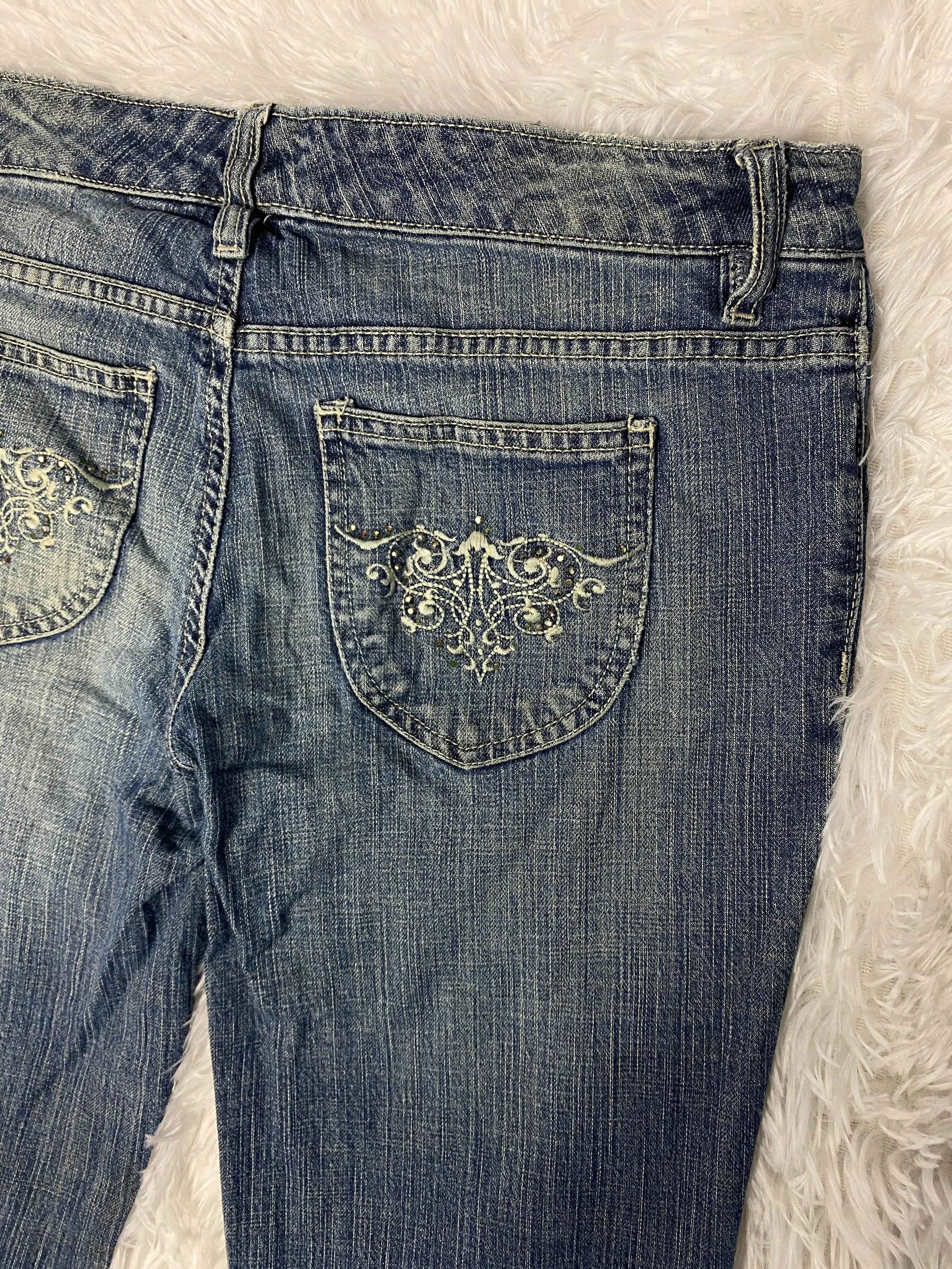 Embroidered Y2K Flared Denim Jeans (Grösse-S)
