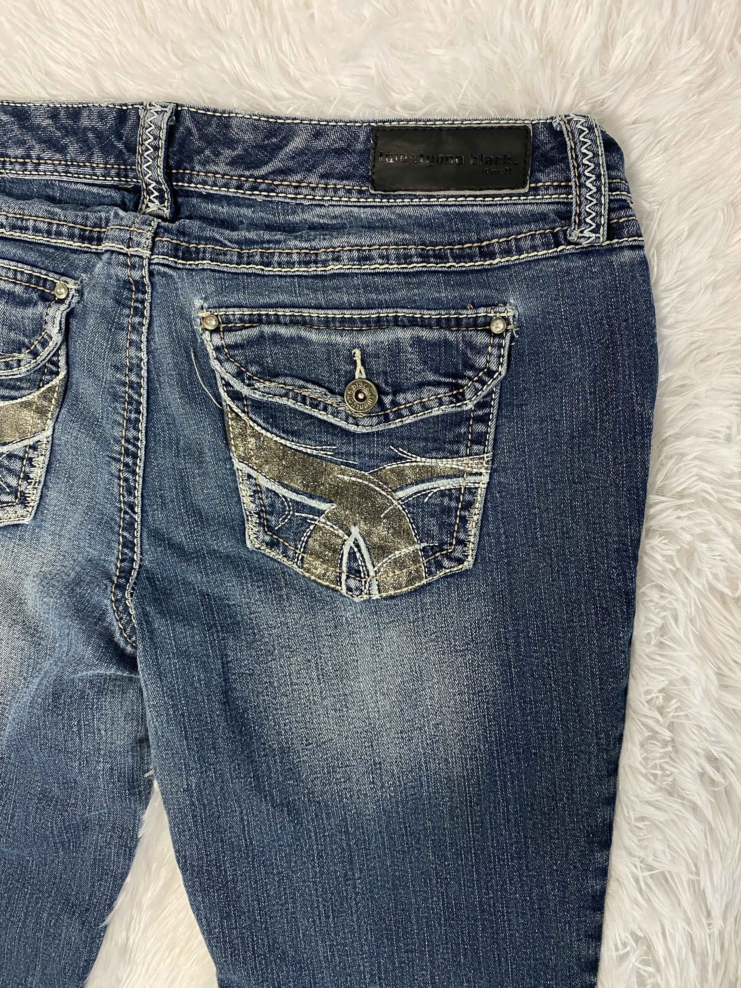 Twentyone black Embroidered Y2K Flared Denim Jeans (Grösse-L)