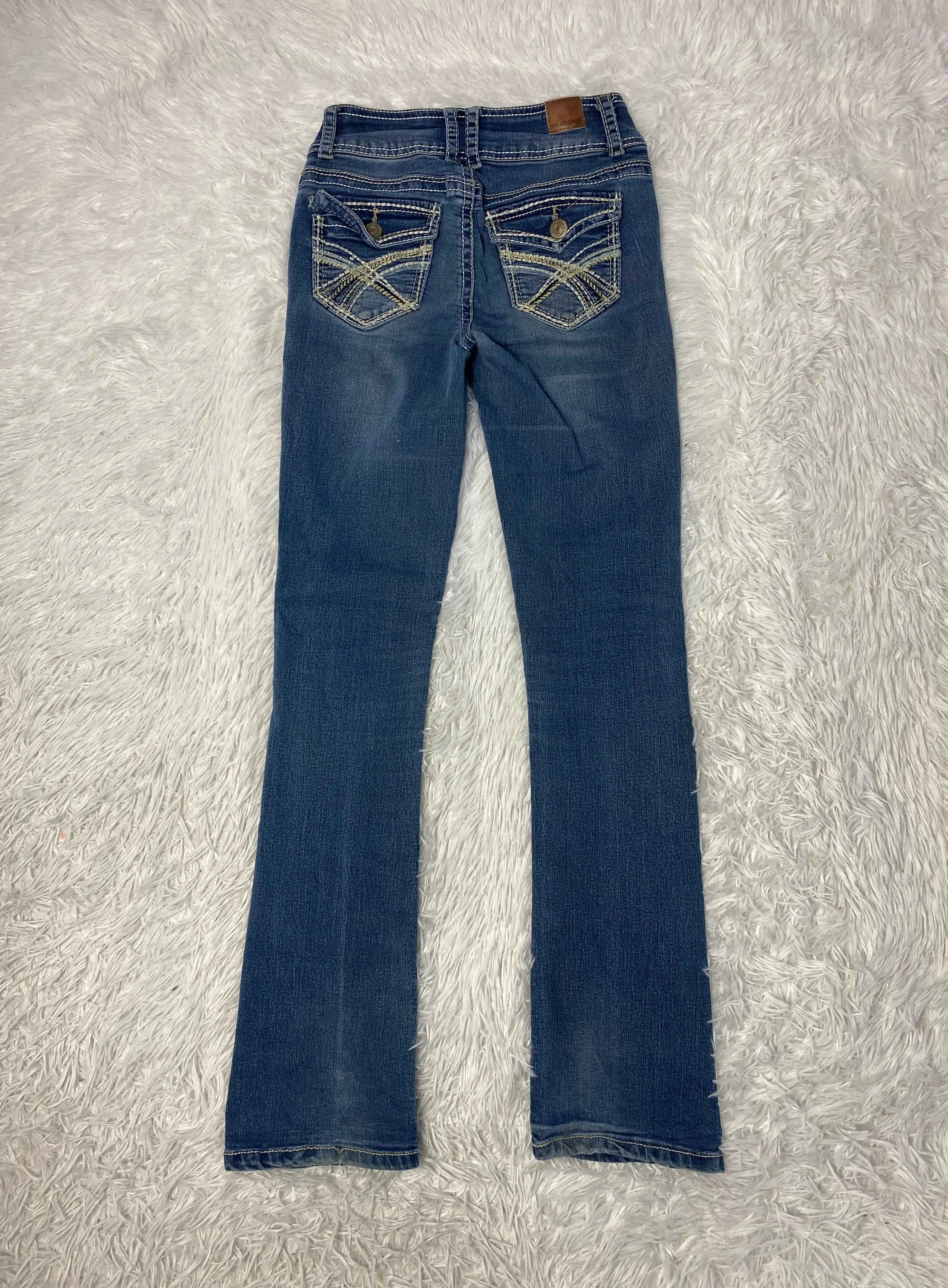 Wallflower Embroidered Y2K Flared Denim Jeans (Grösse-XXS)