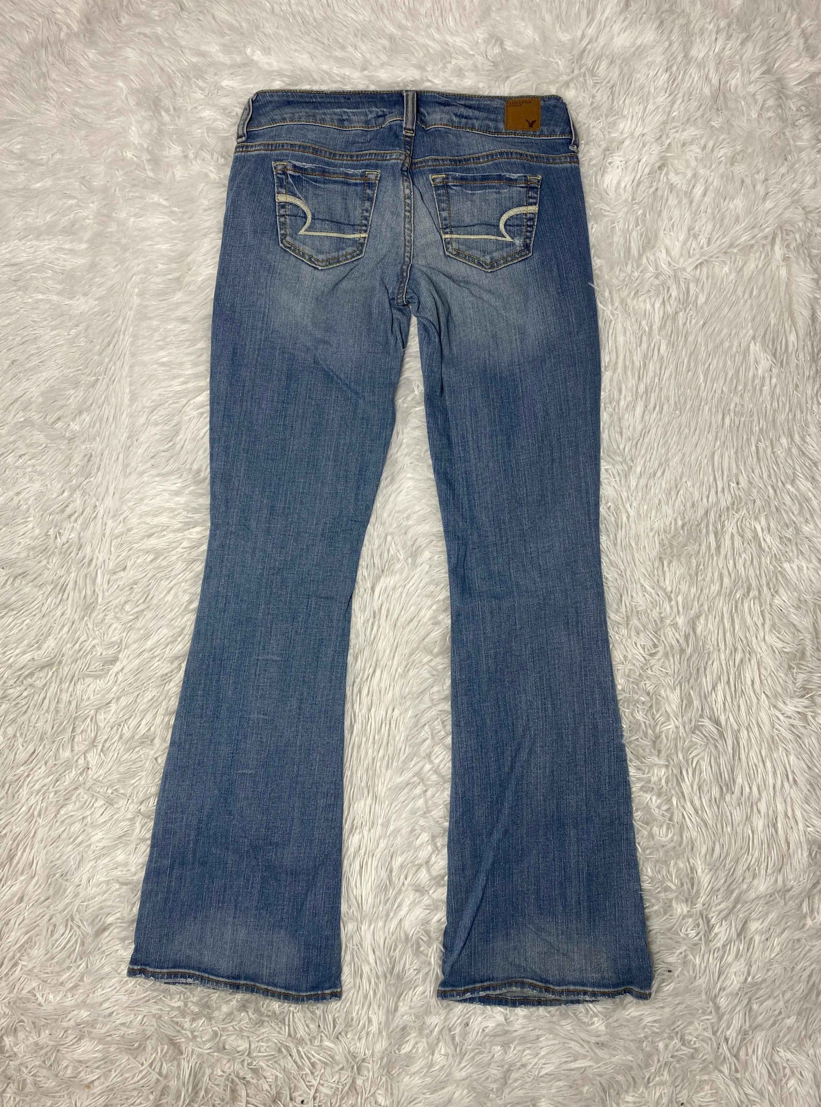 American Eagle Embroidered Y2K Flared Denim Jeans (Grösse-S)