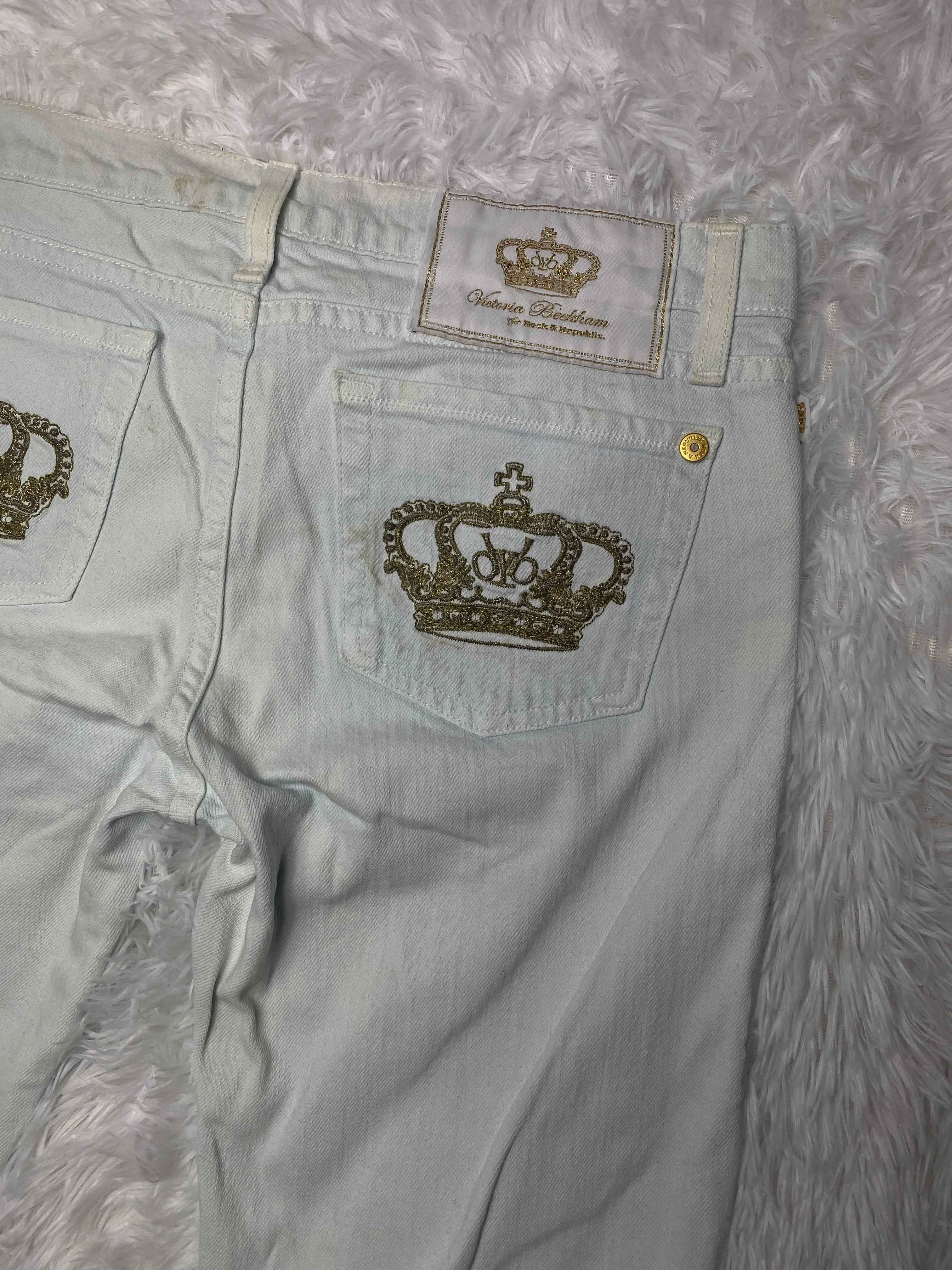 Victoria Beckham Embroidered Y2K Flared Denim Jeans (Grösse-M)