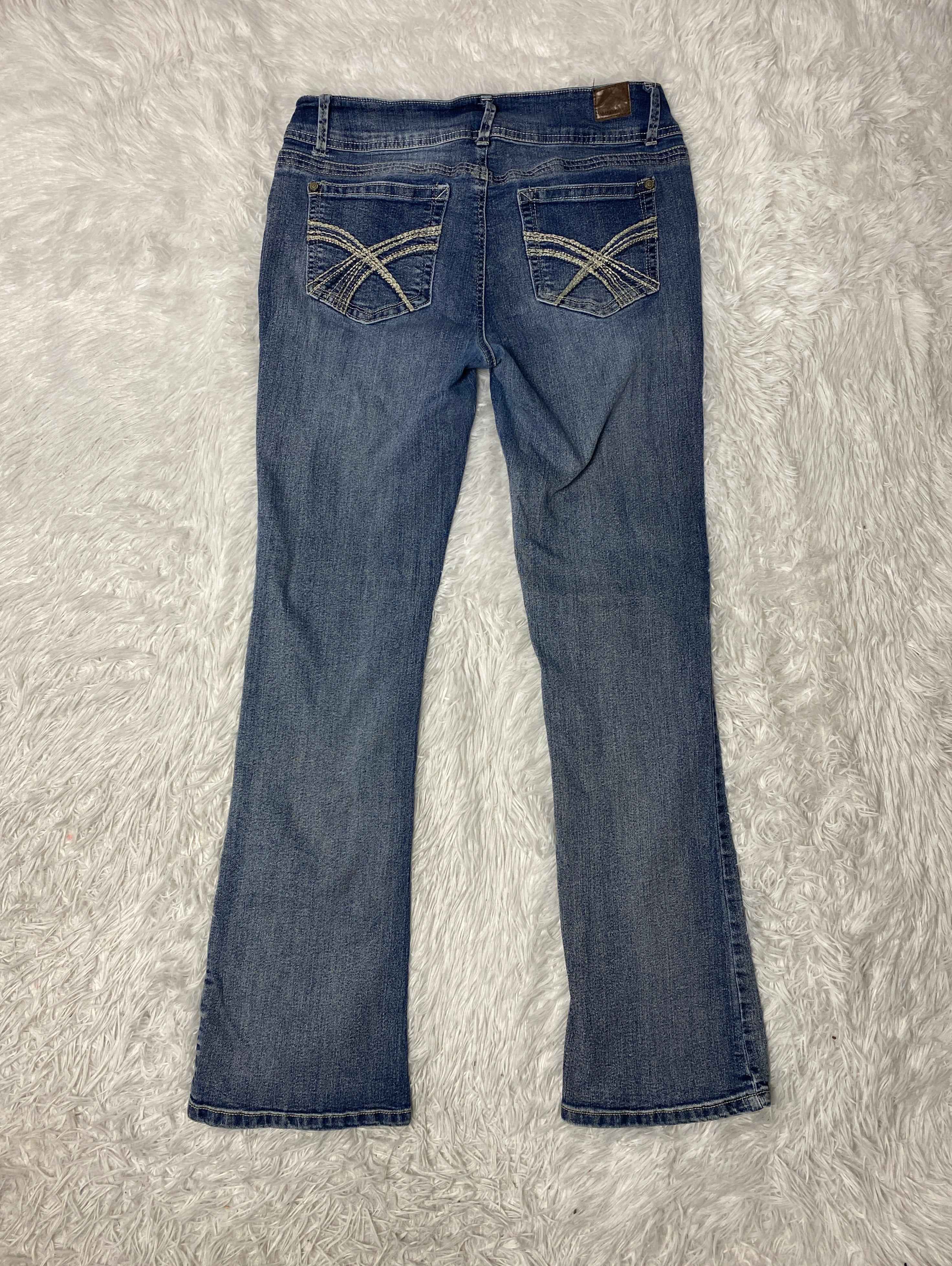 Wallflower Embroidered Y2K Flared Denim Jeans (Grösse-M)