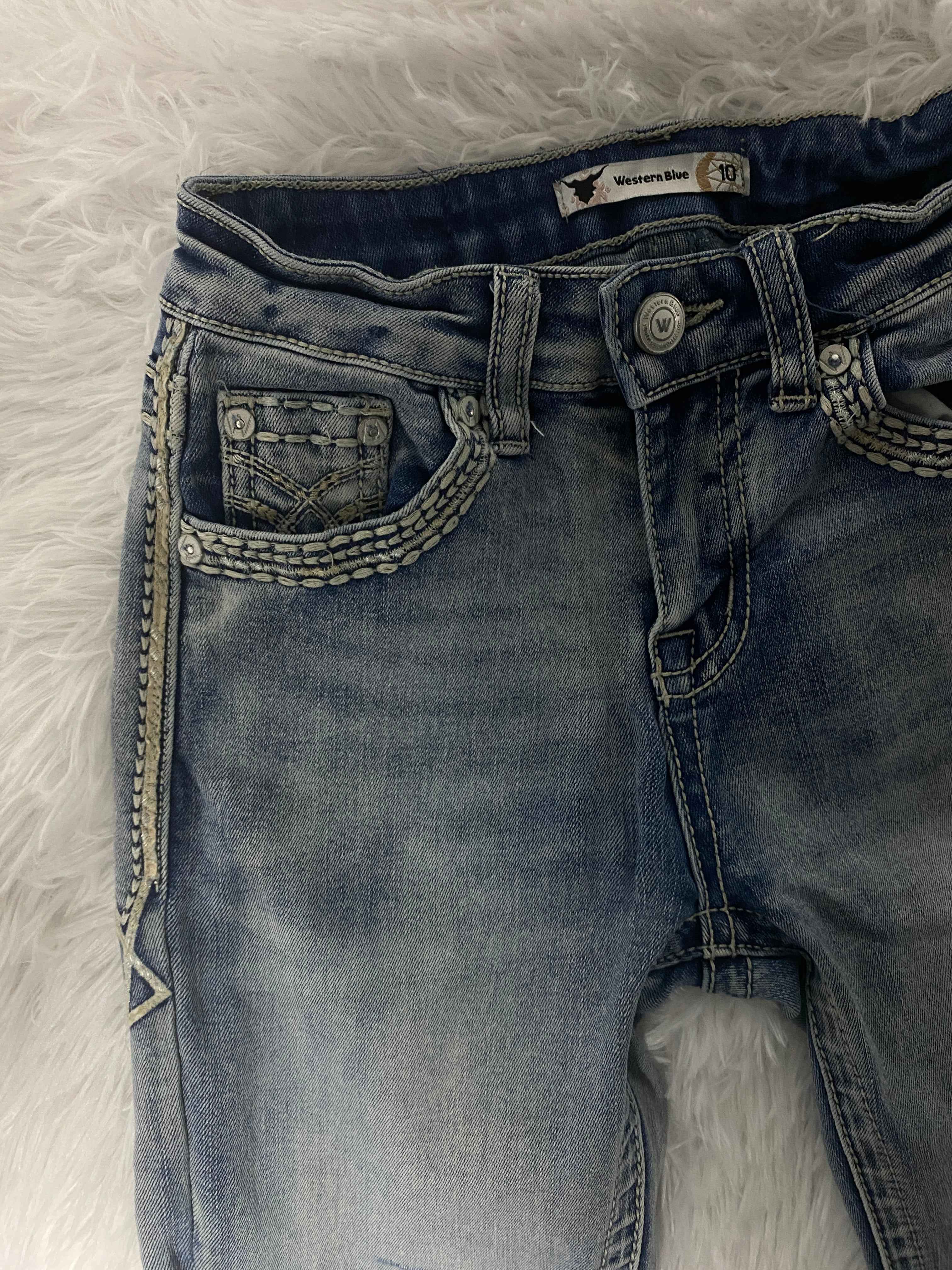 Grace Embroidered Y2K Flared Denim Jeans (Grösse-XXXS)