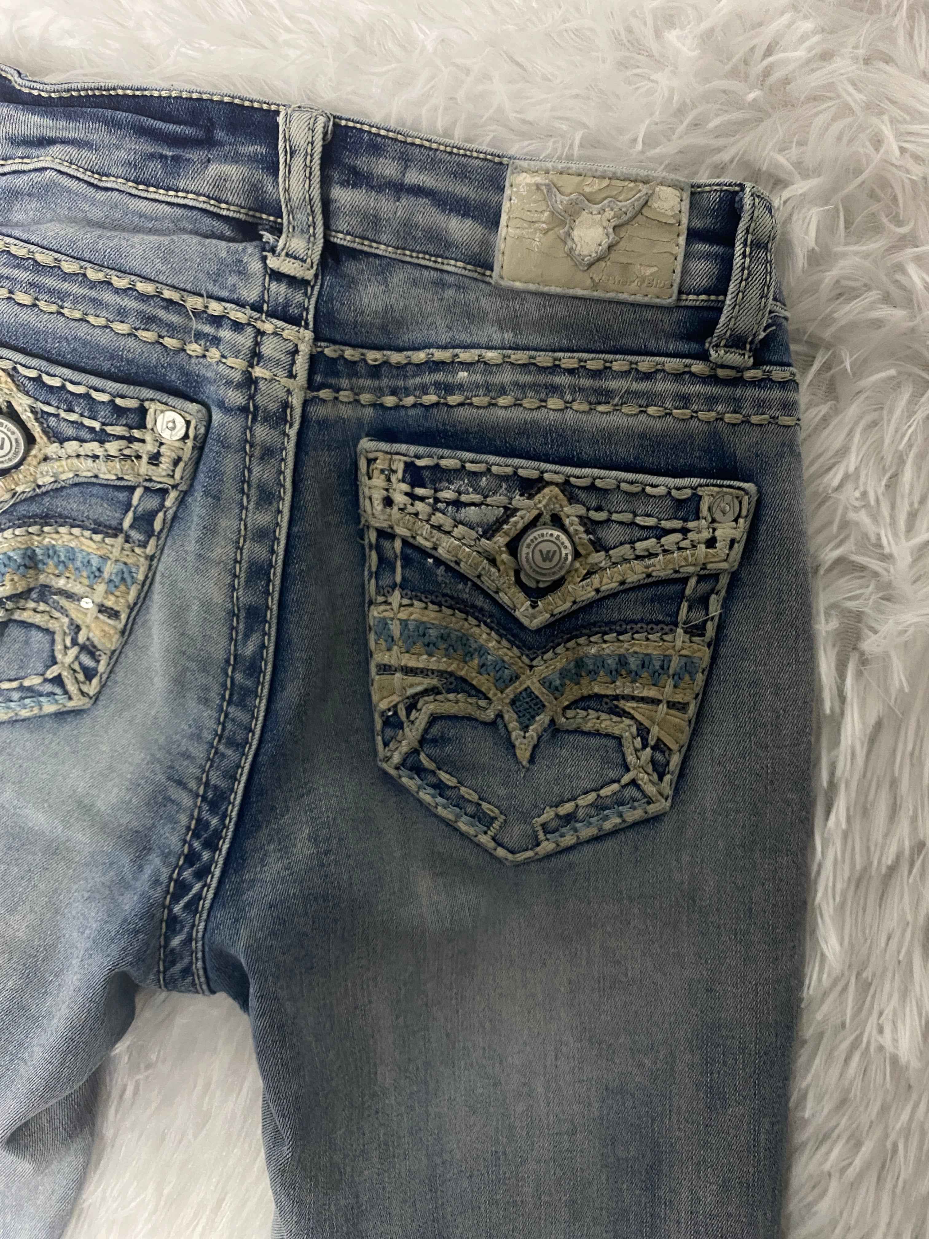 Grace Embroidered Y2K Flared Denim Jeans (Grösse-XXXS)