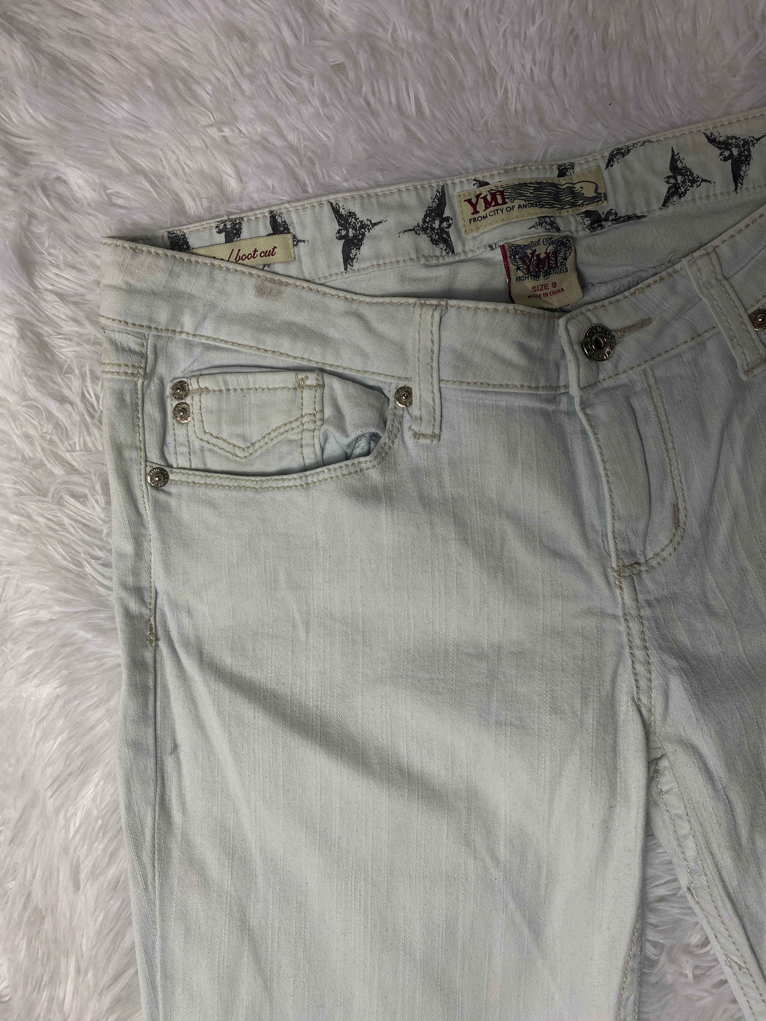 YMI Embroidered Y2K Flared Denim Jeans (Grösse-L)