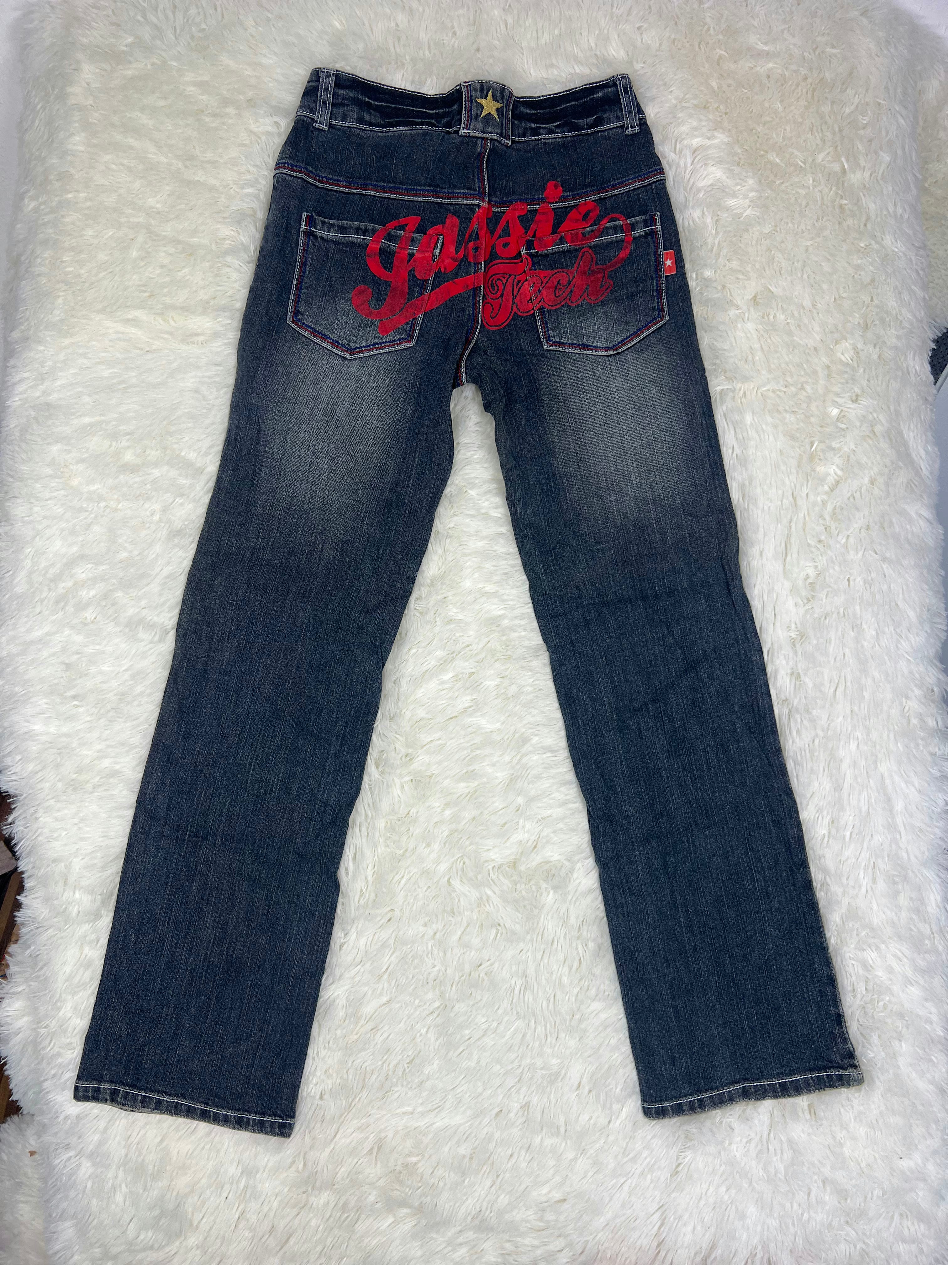 Jassie Tech Vintage low waist flared jeans (Größe XS)