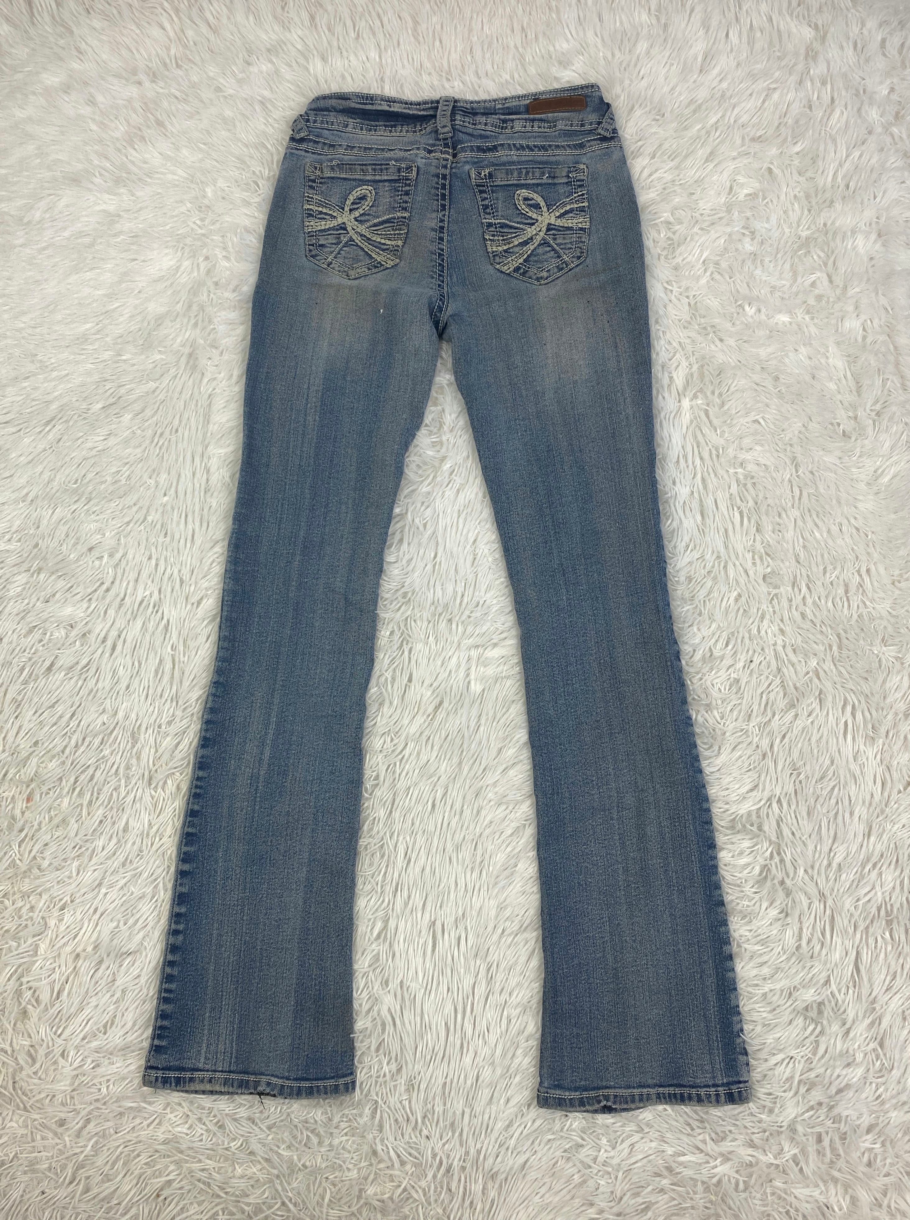 Wallflower Vintage low waist flared jeans (Größe XXS)