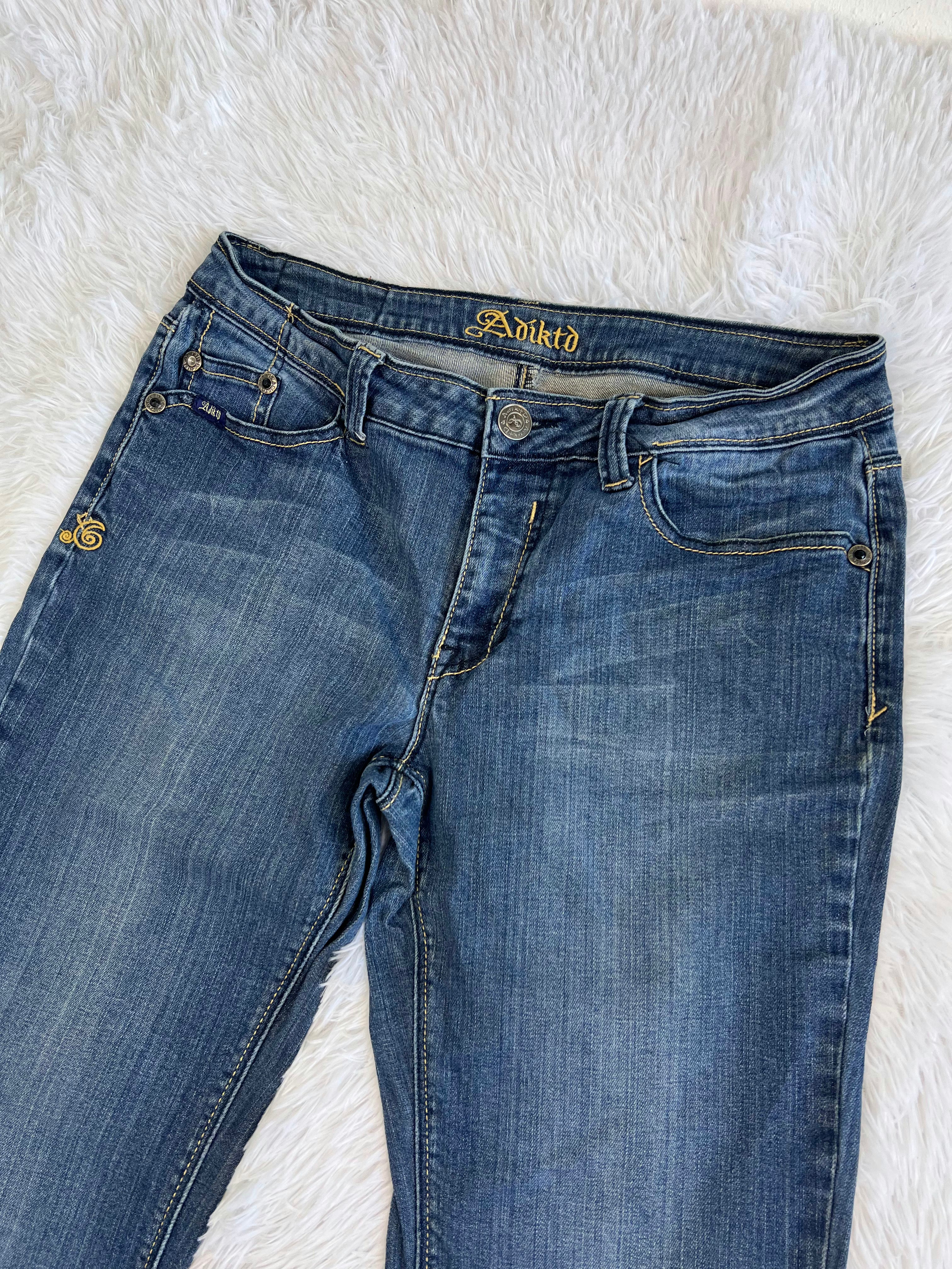 Adiktd Vintage low waist flared jeans (Größe S)