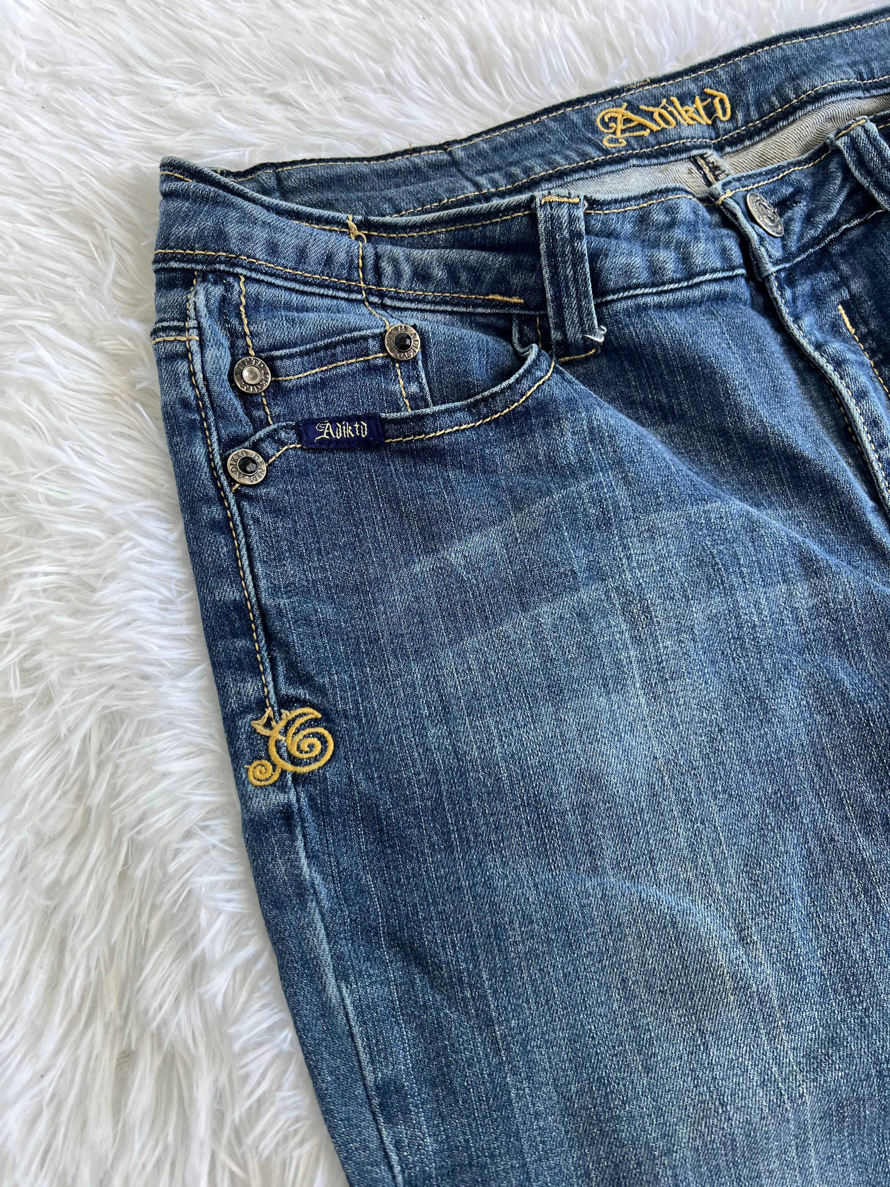 Adiktd Vintage low waist flared jeans (Größe S)