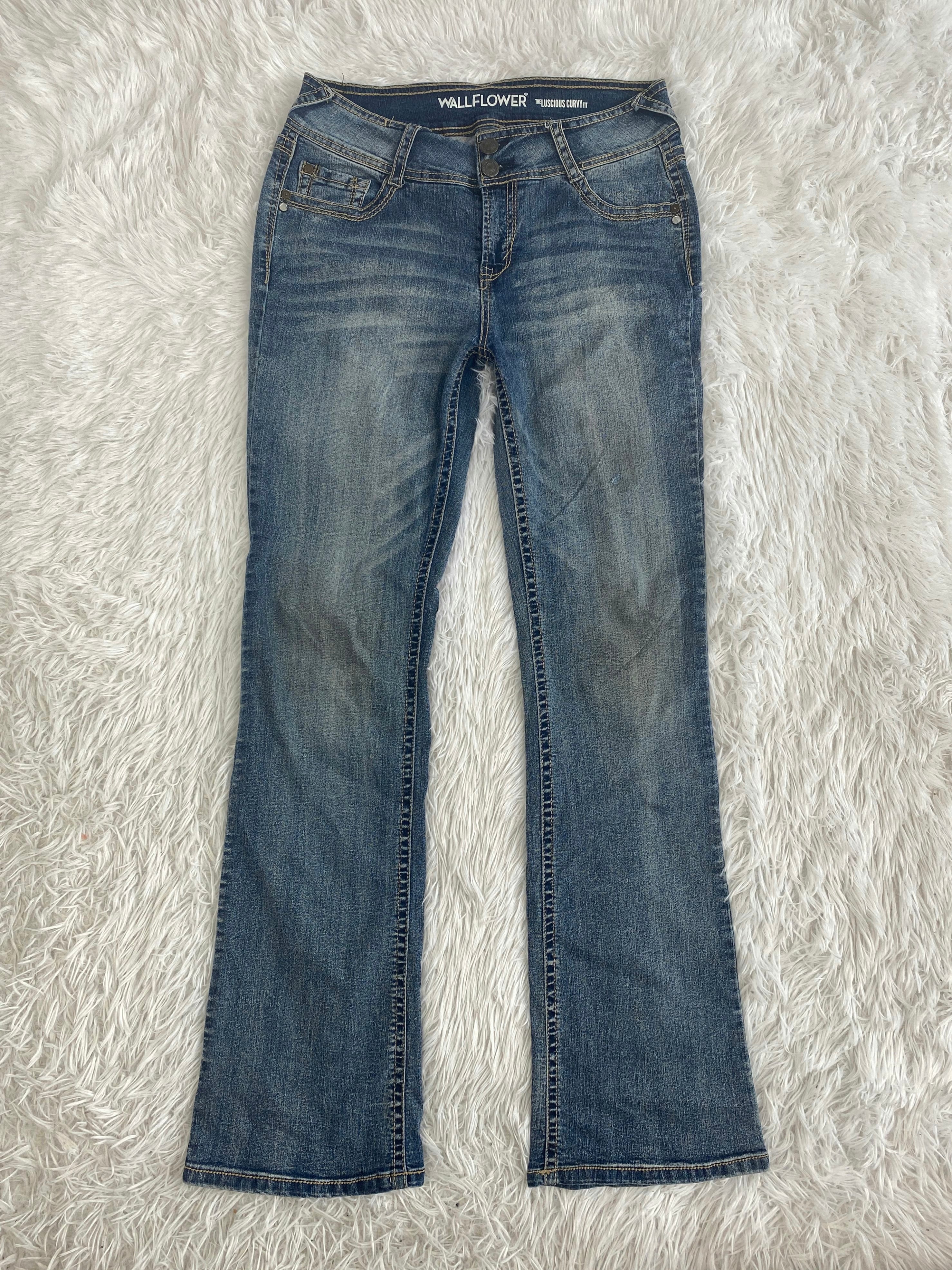 Wallflower Vintage low waist flared jeans (Größe M)