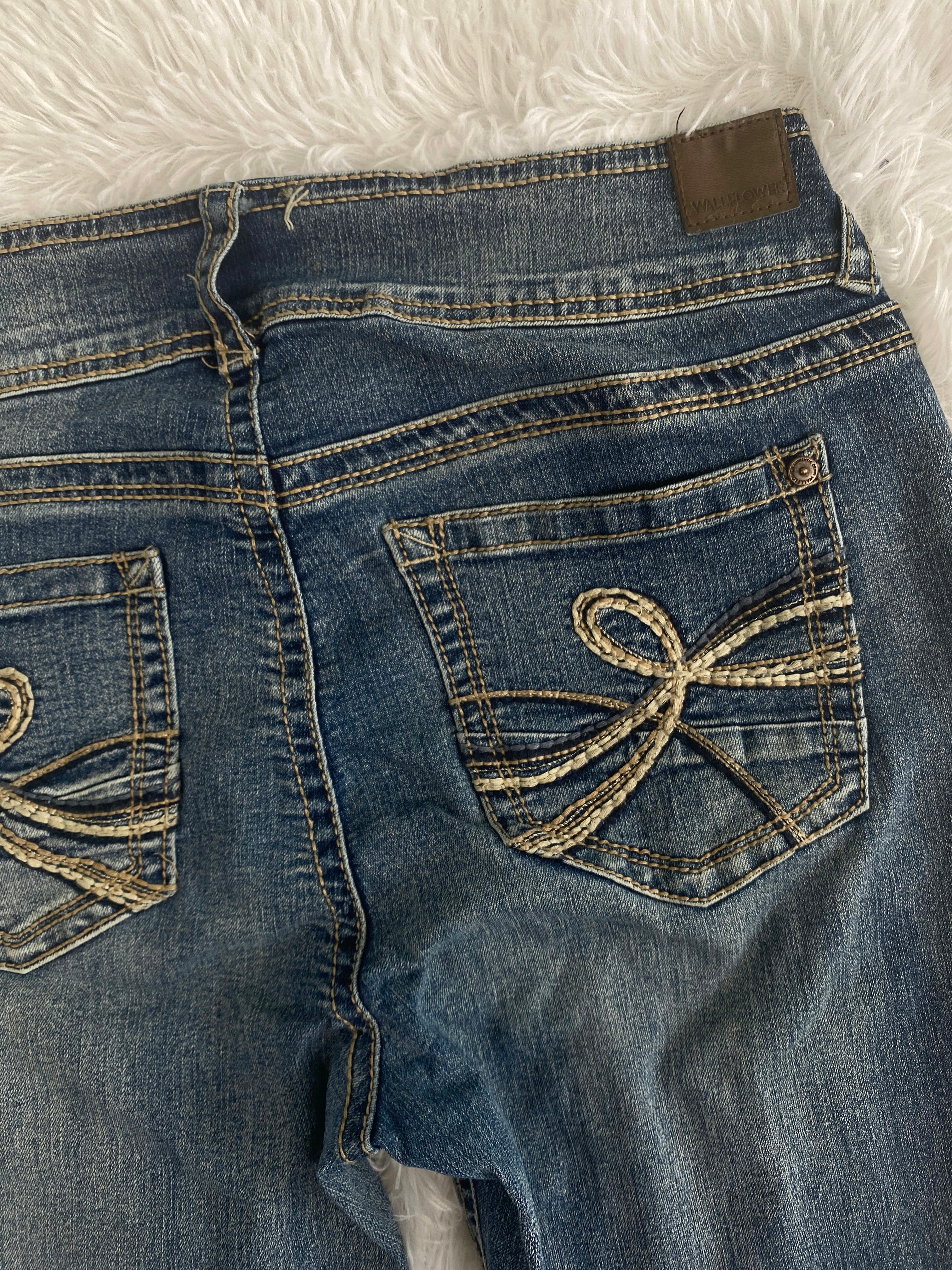 Wallflower Vintage low waist flared jeans (Größe M)