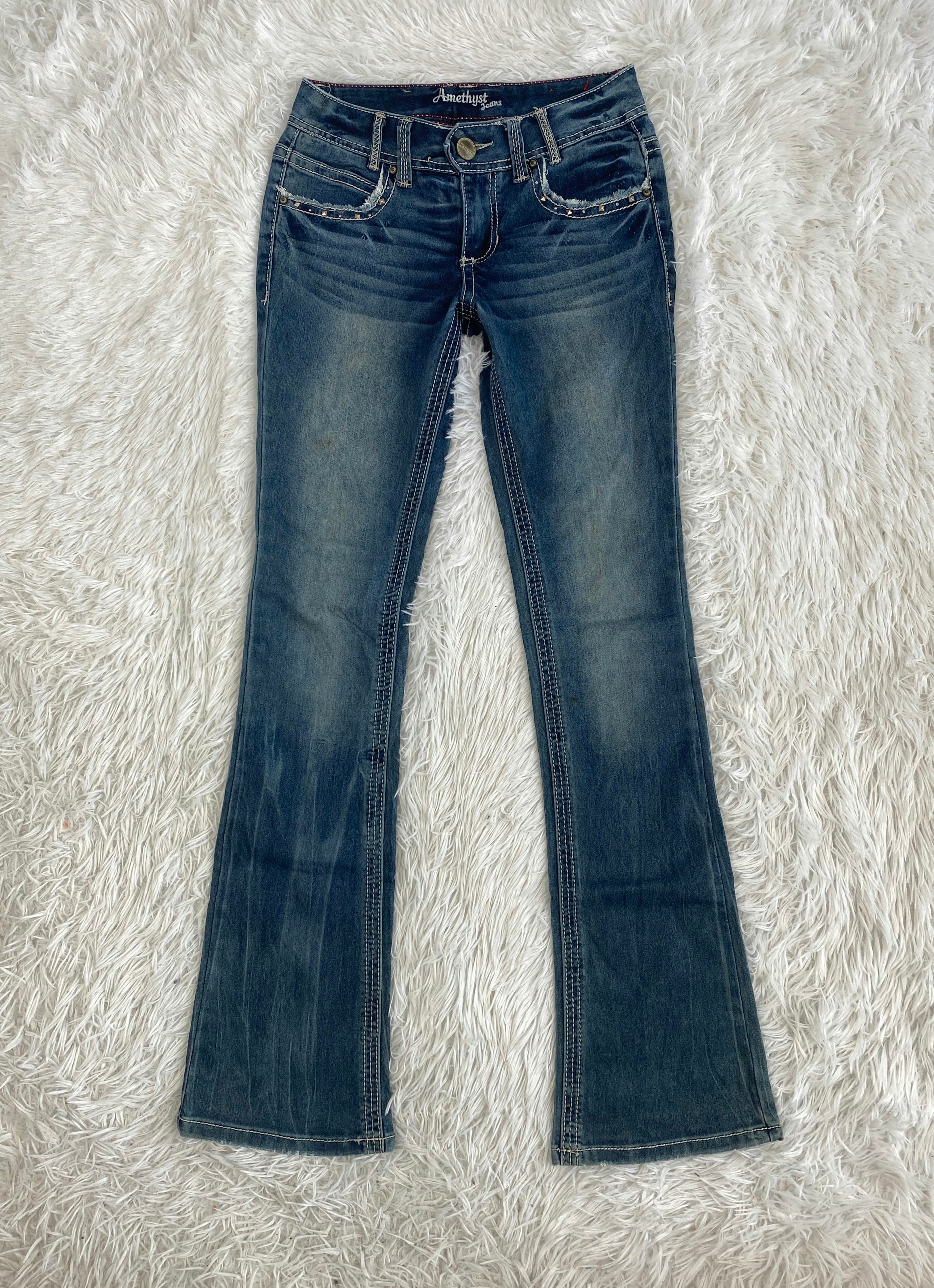 Amethyst Vintage low waist flared jeans (Größe XXS)