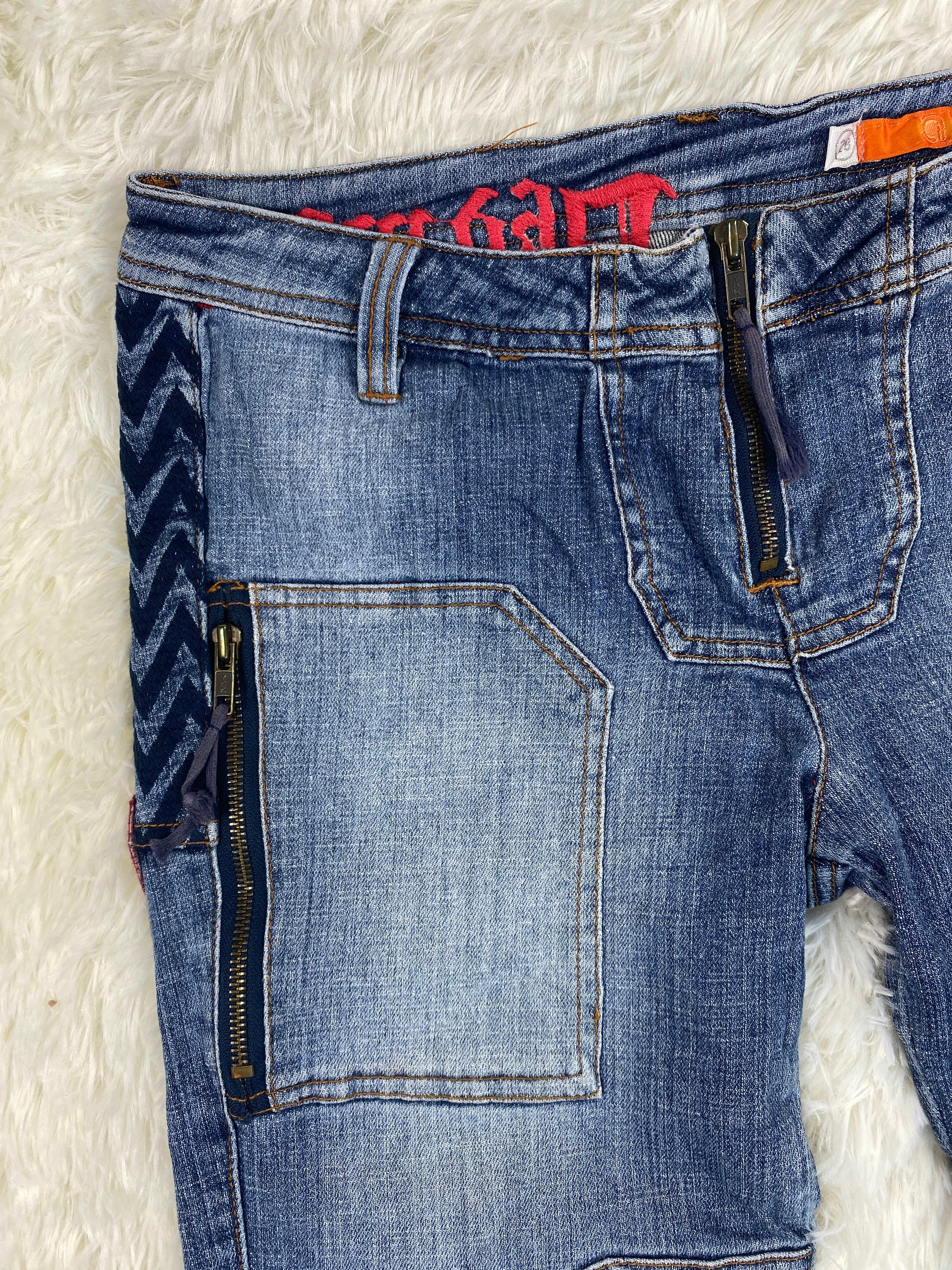akdmks Vintage low waist flared jeans (Größe M)