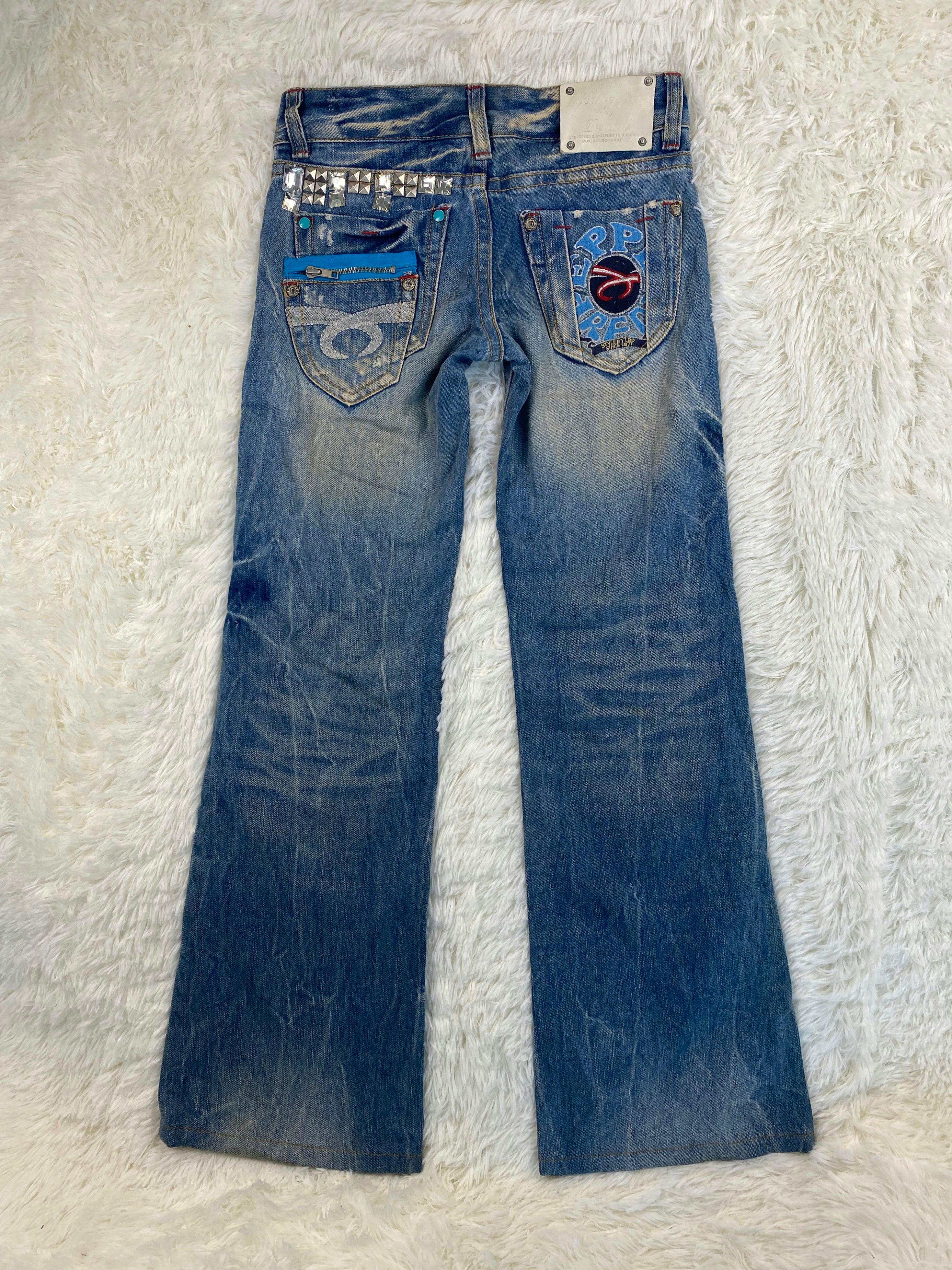 Red Pepper Vintage low waist flared jeans (Größe S)