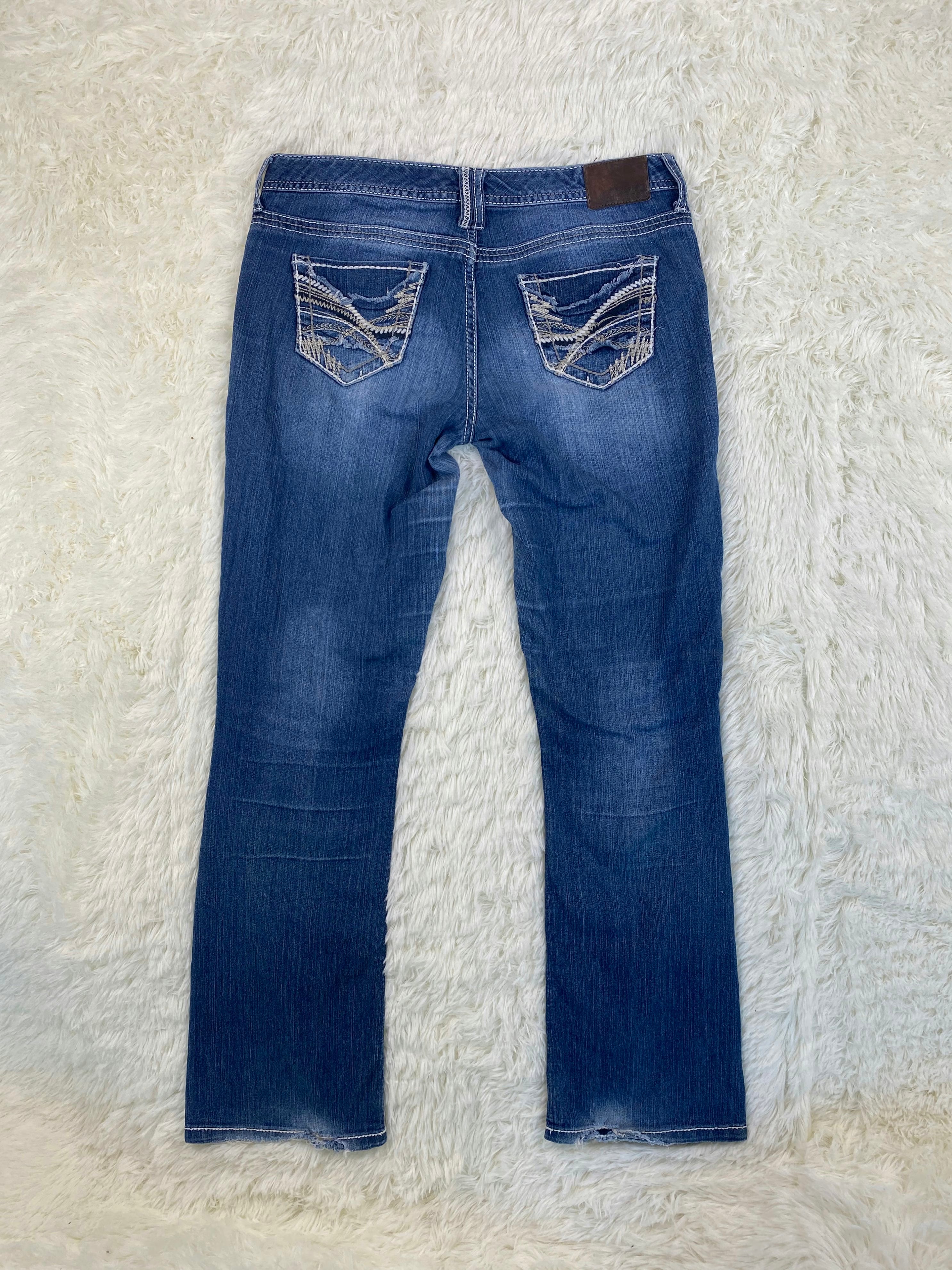 Maurices Vintage low waist flared jeans (Größe M)