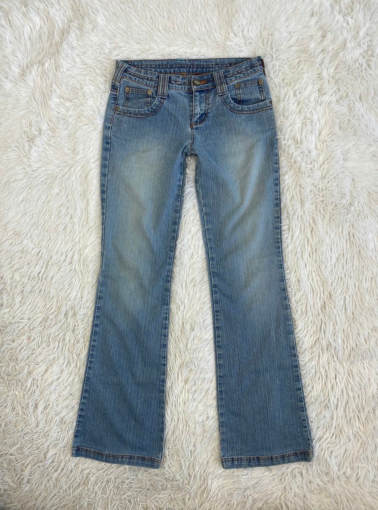 Bongo Vintage low waist flared jeans (Größe XS)
