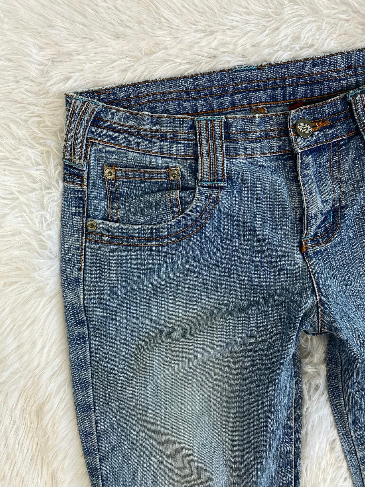 Bongo Vintage low waist flared jeans (Größe XS)