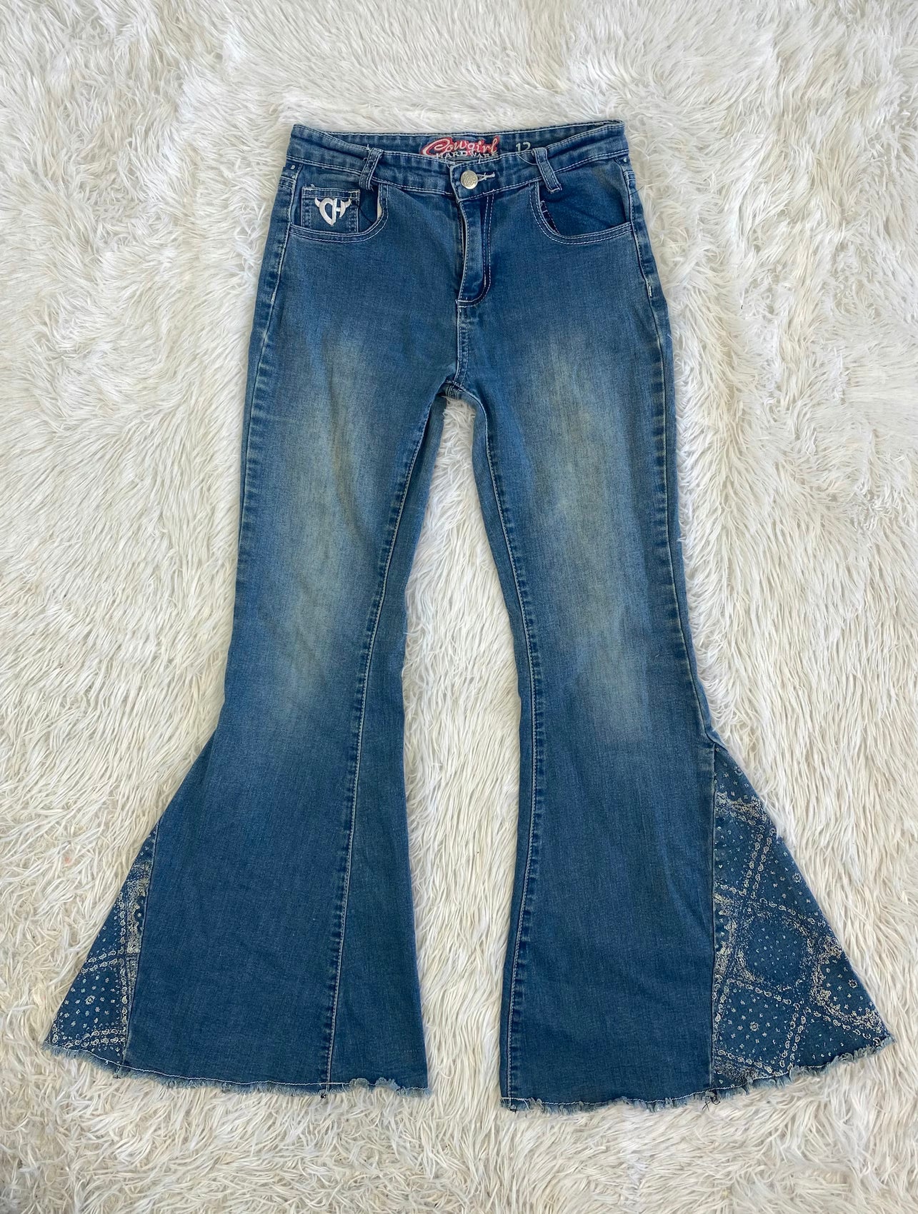 Cowgirl Vintage low waist flared jeans (Größe XXS)