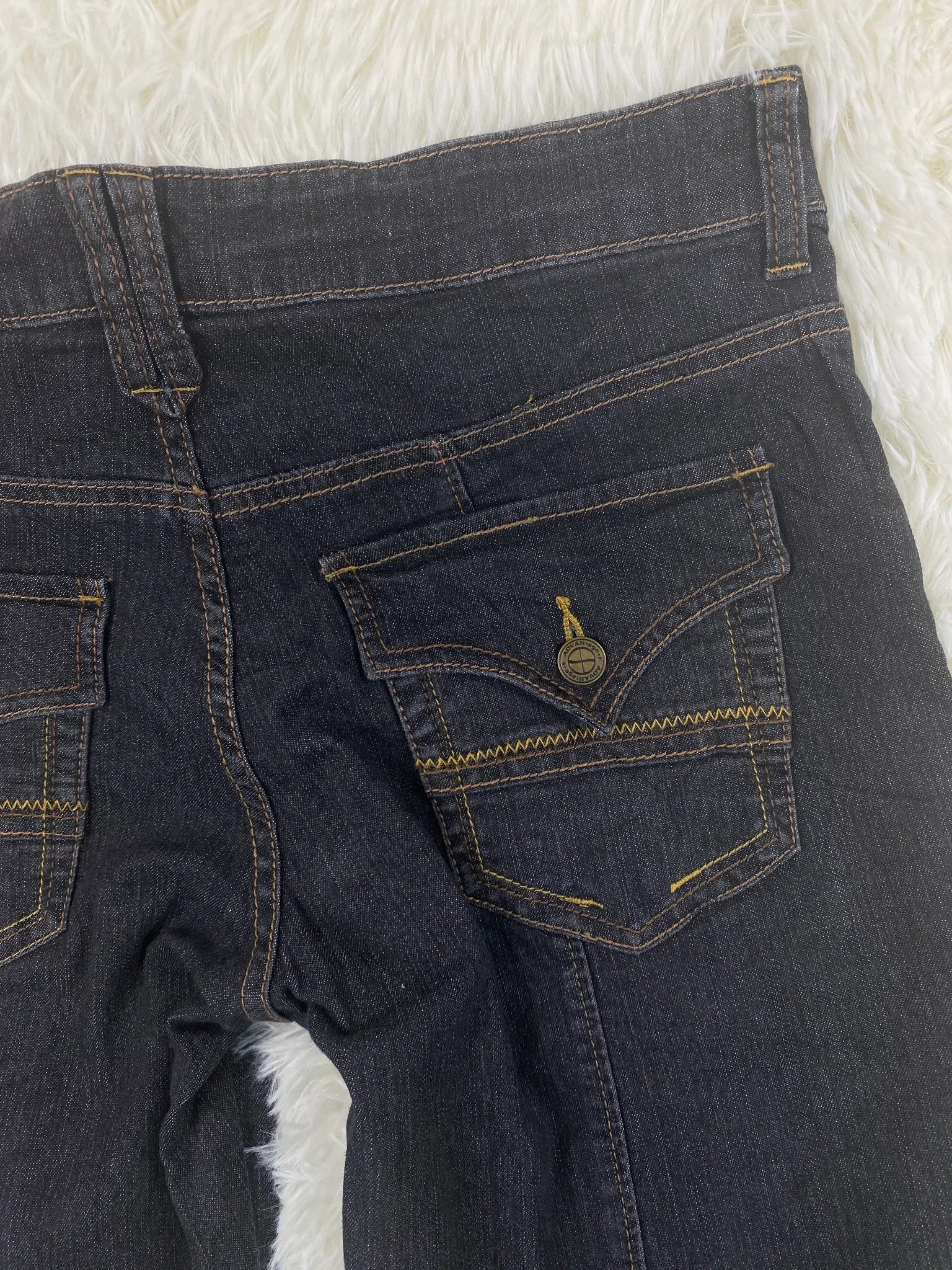 Advantage Vintage Jeans Größe M – Detailansicht 4
