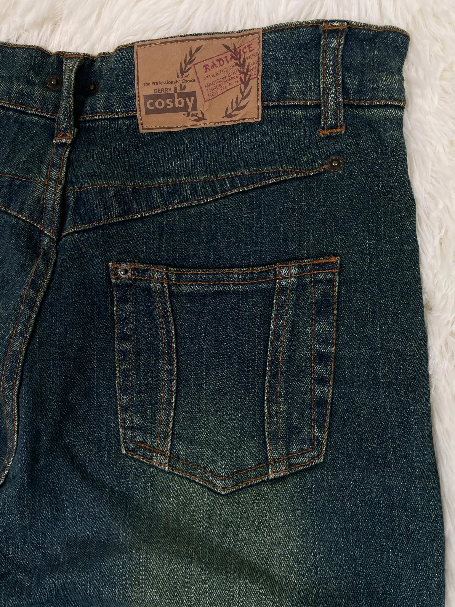 cosby Vintage Jeans Größe S – Detailansicht 5
