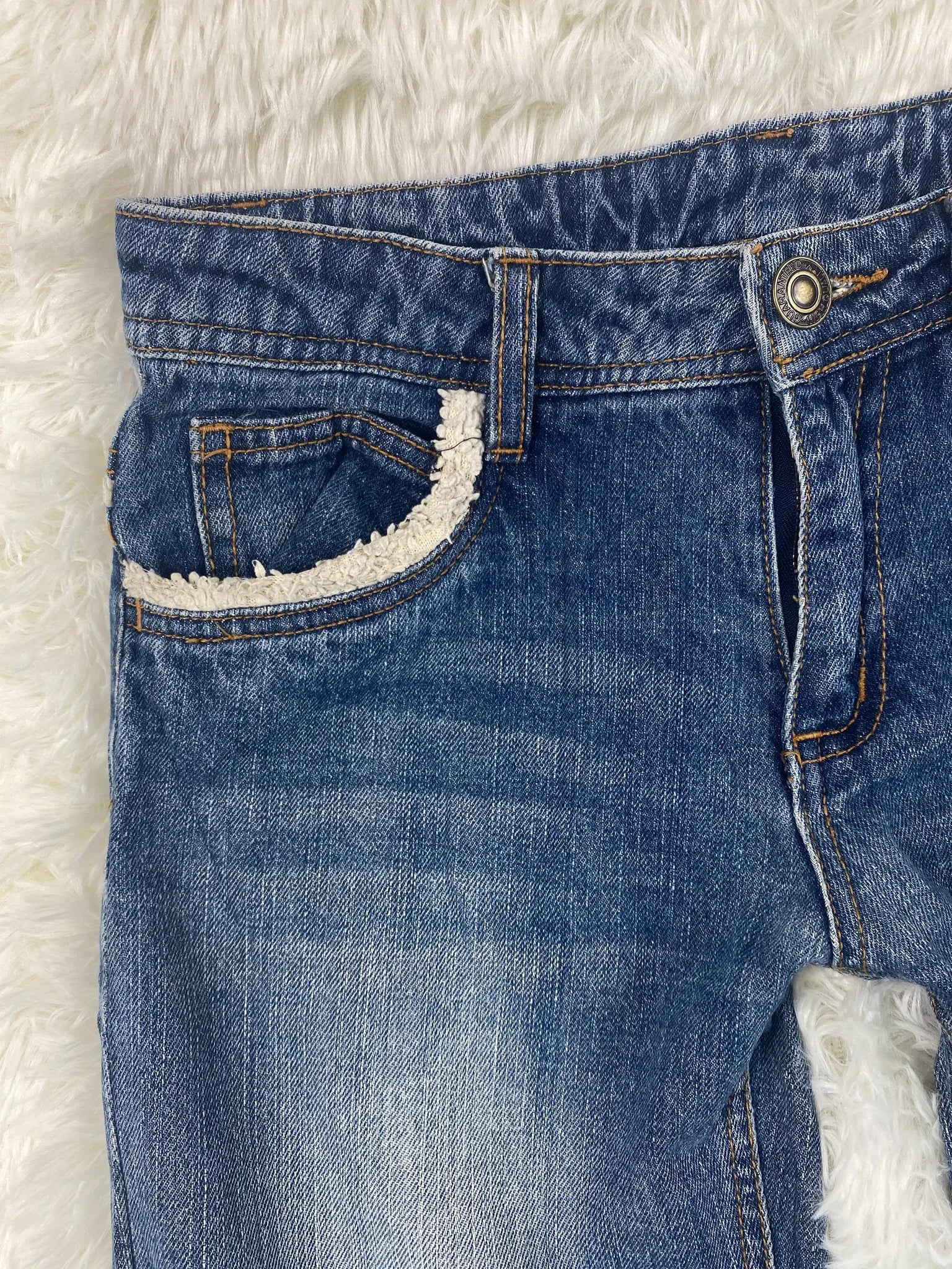 Crochet Vintage Jeans Größe XS – Detailansicht 4