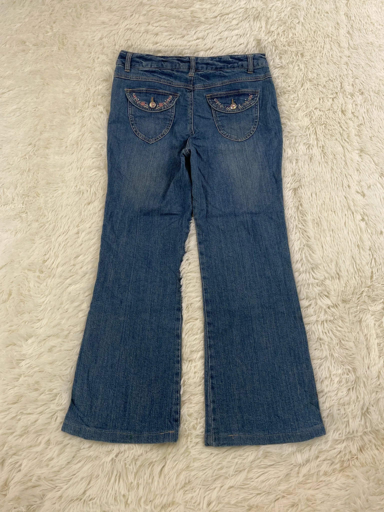 Flower Vintage Jeans Größe M – Detailansicht 4