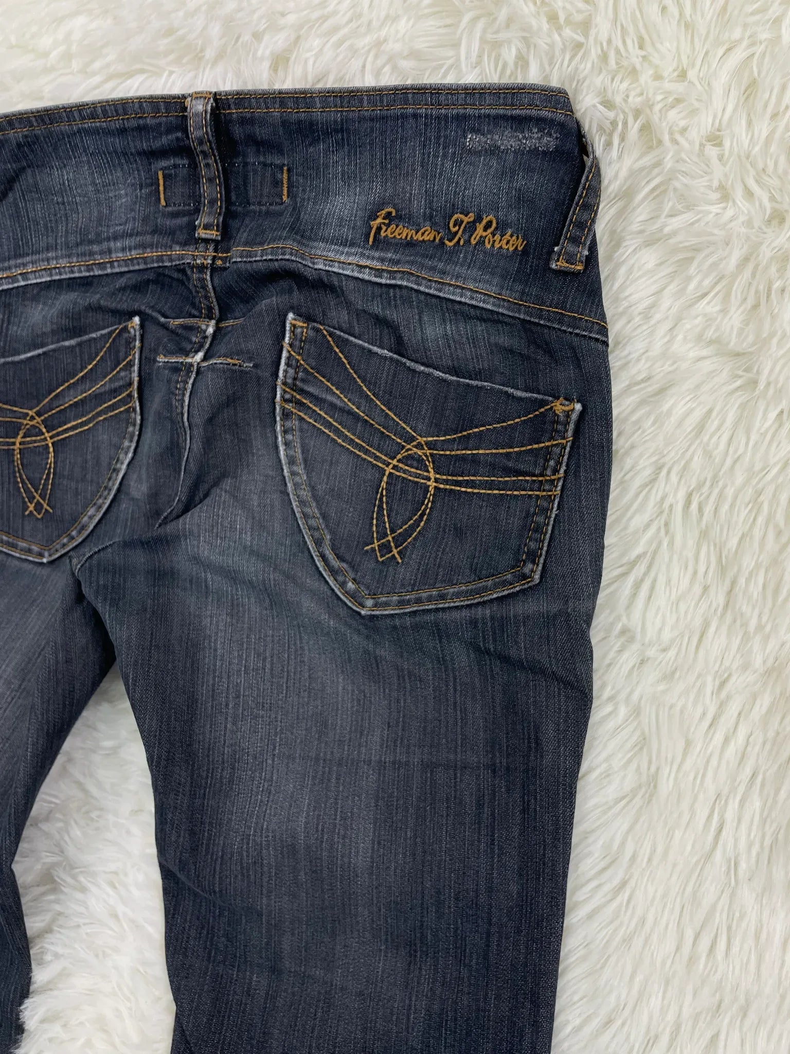 Free Man Porter Vintage Jeans Größe S – Detailansicht 5