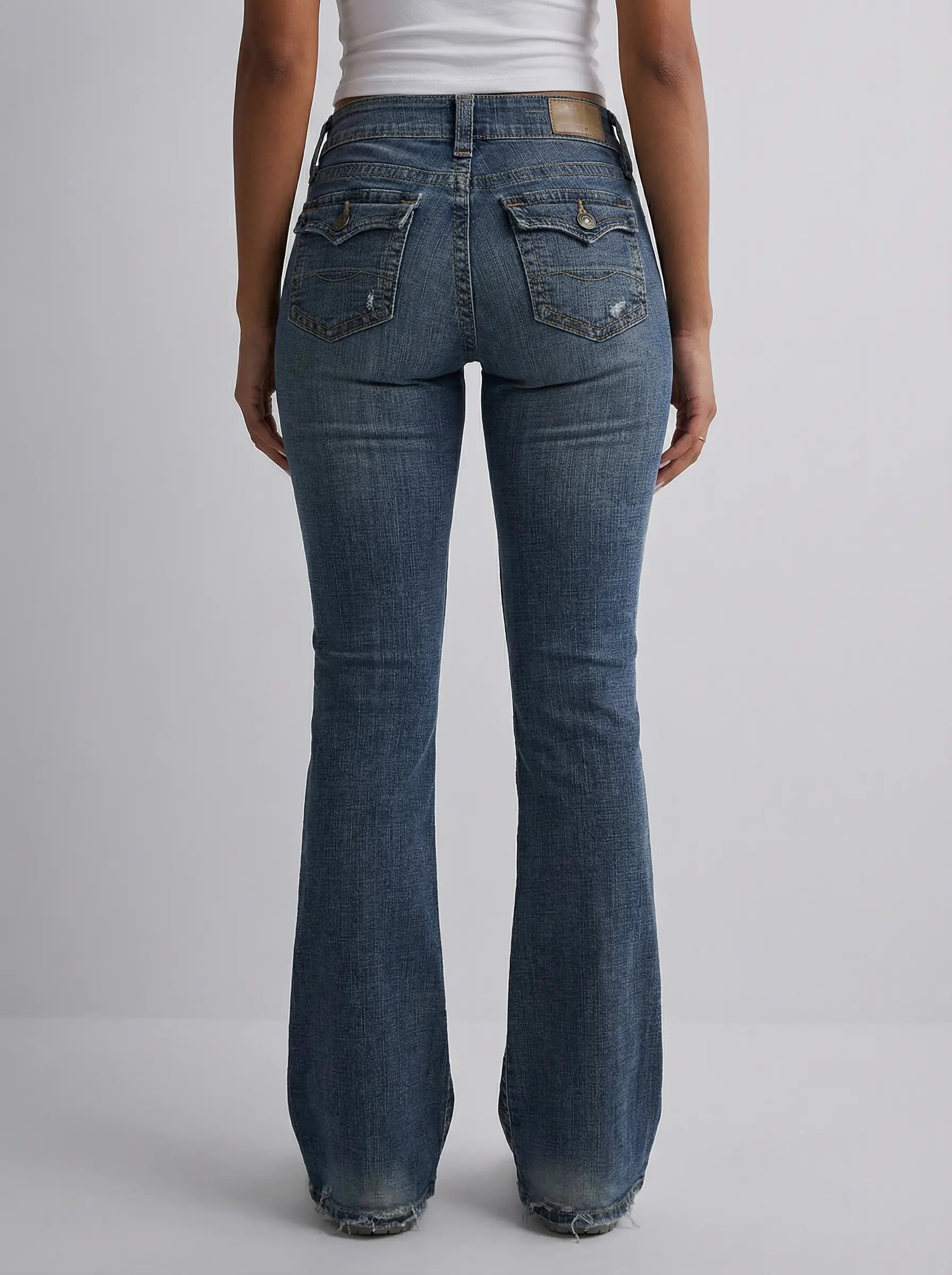 Embroidered Y2K Flared Denim Jeans (XS) yv.vintage