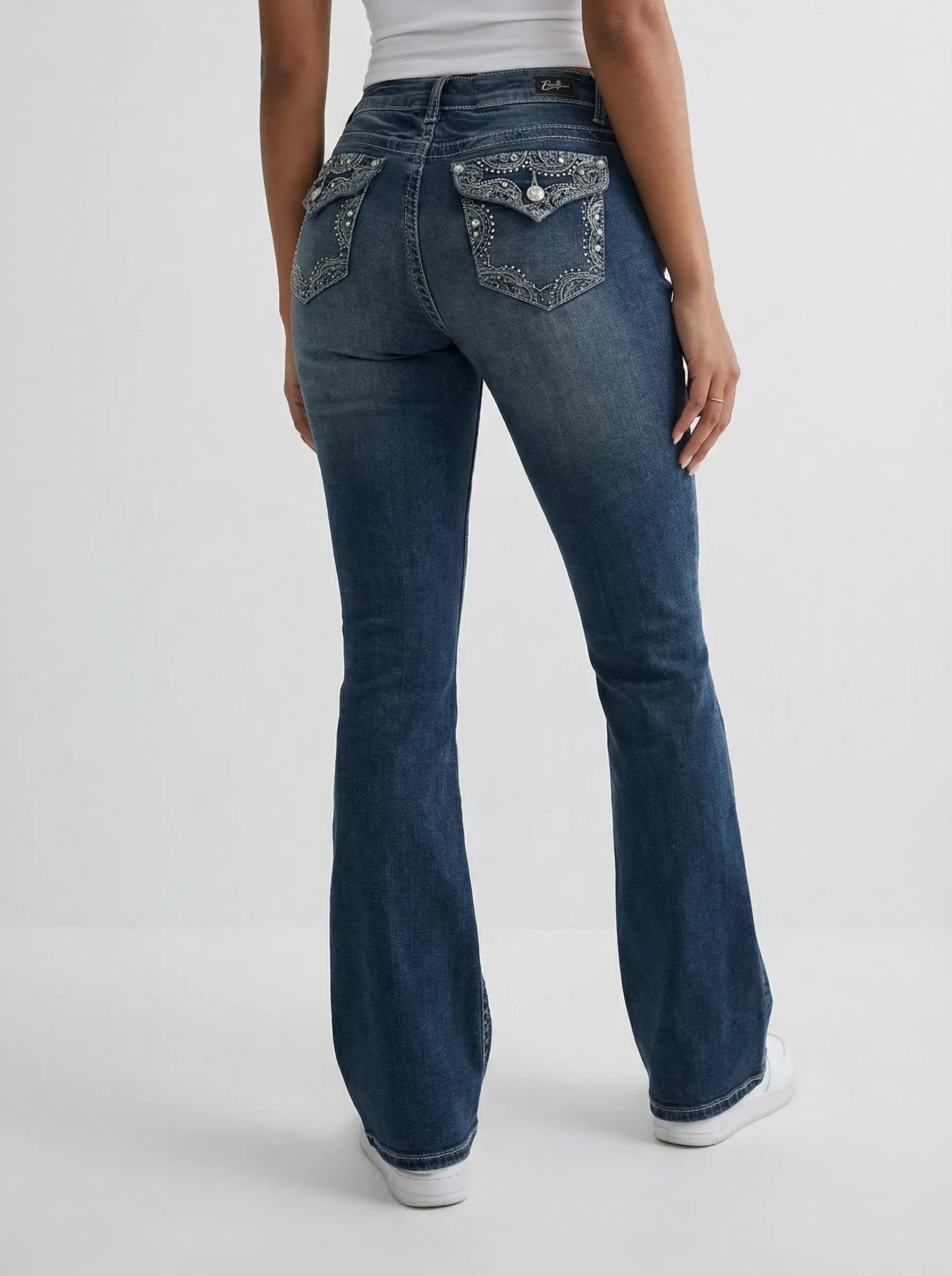 Embroidered Y2K Flared Denim Jeans (S) yv.vintage