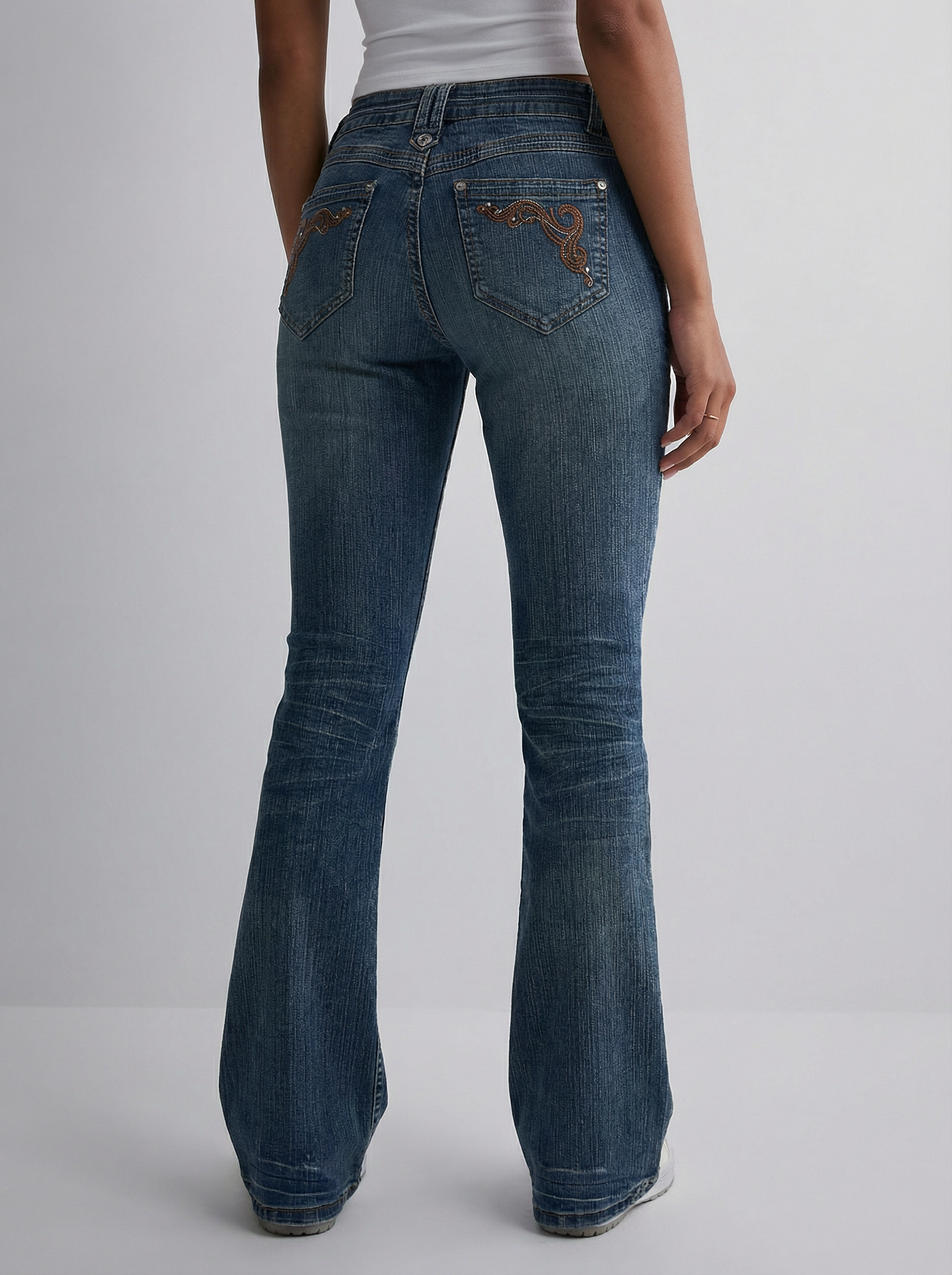 Embroidered Y2K Flared Denim Jeans (XS)