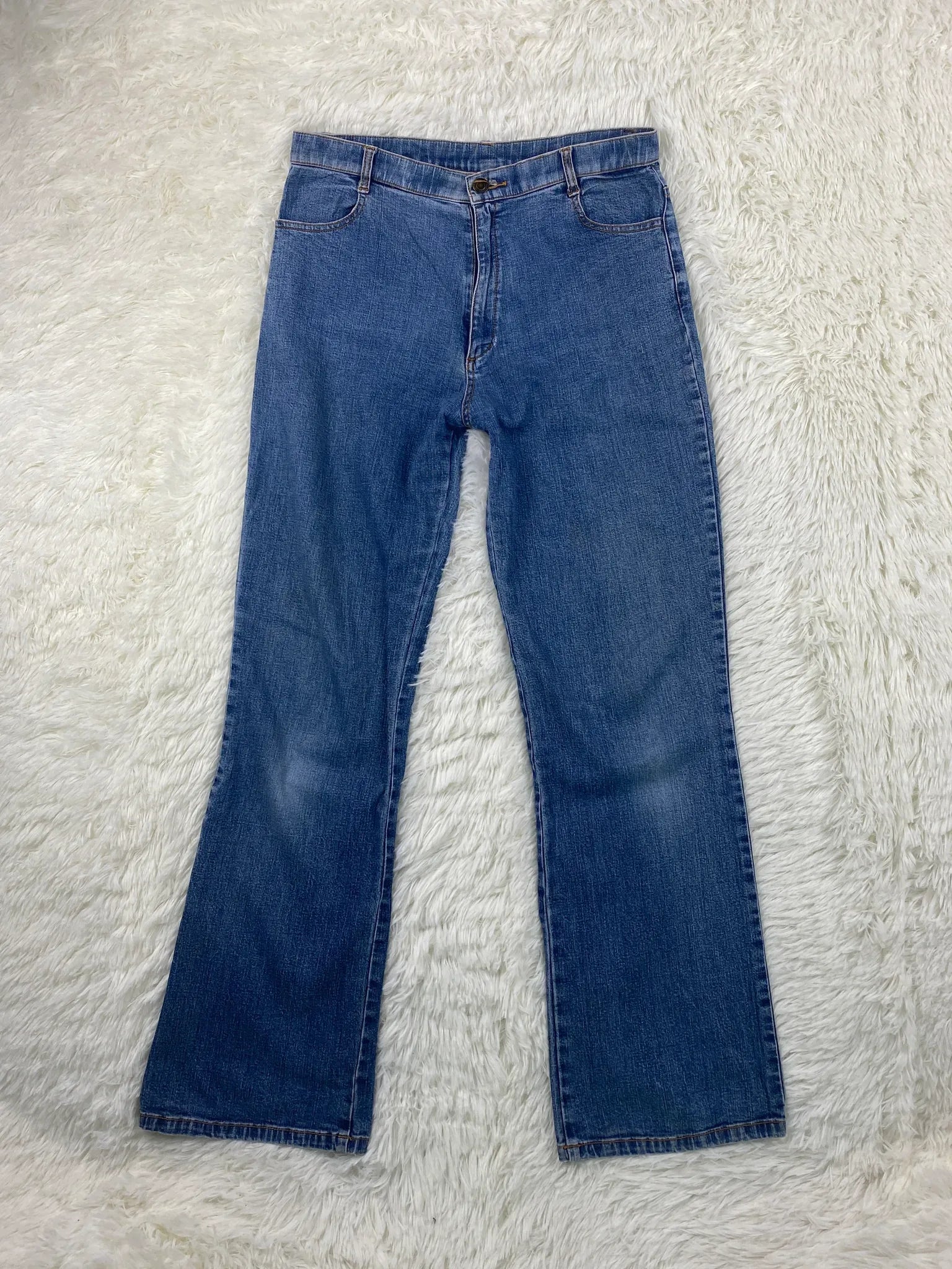 International World Vintage Jeans Größe S – Detailansicht 4