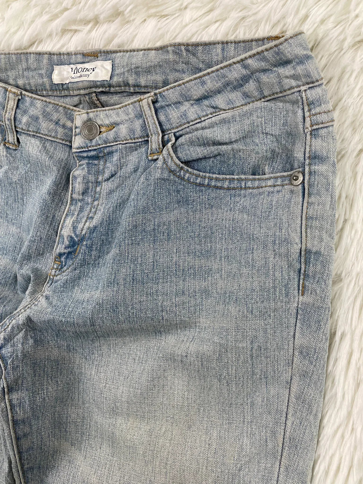 J Honey Vintage Jeans Größe S – Detailansicht 3