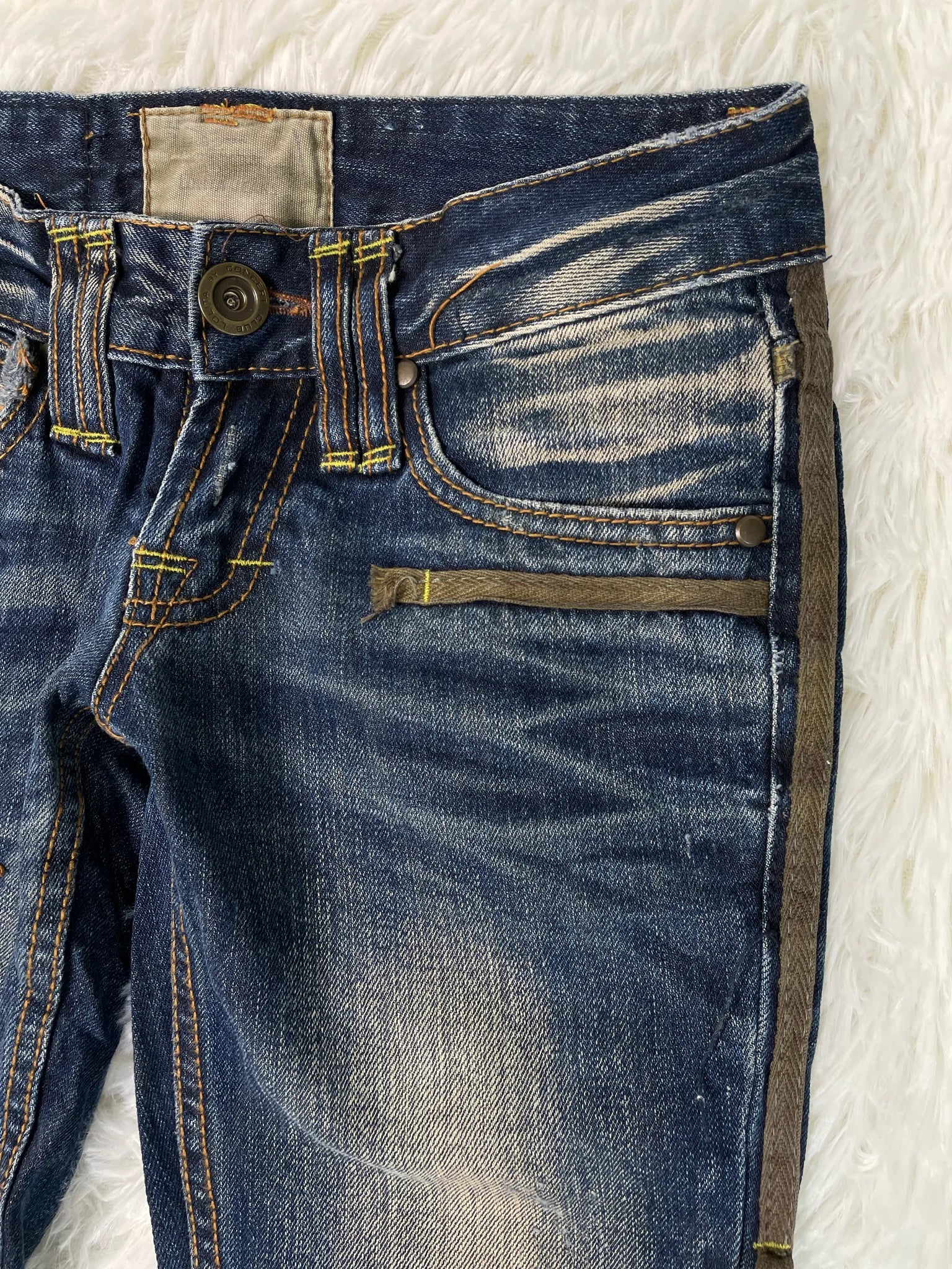 lolita Vintage Jeans Größe XS – Detailansicht 5