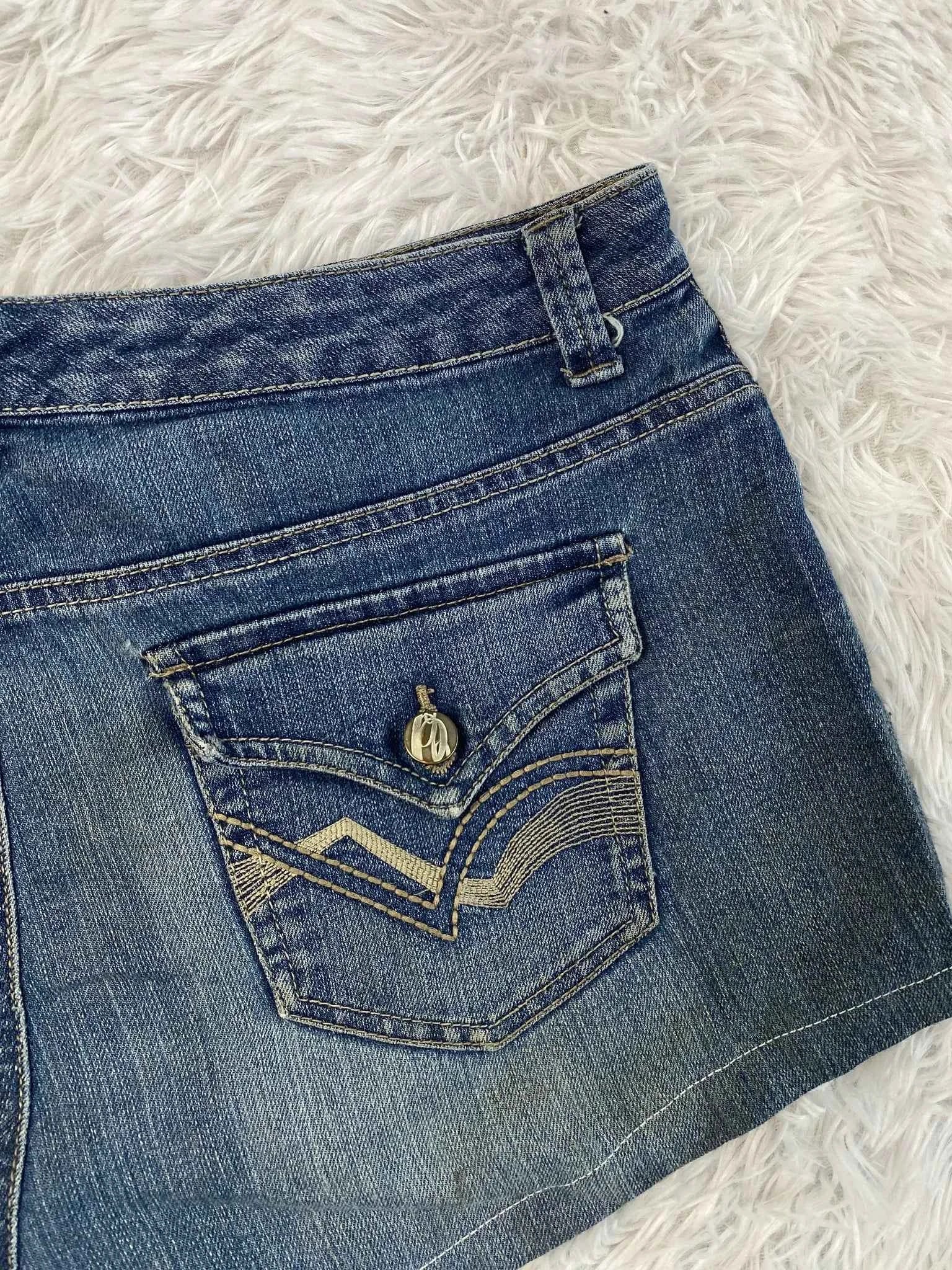 Nina West low waist [L]
