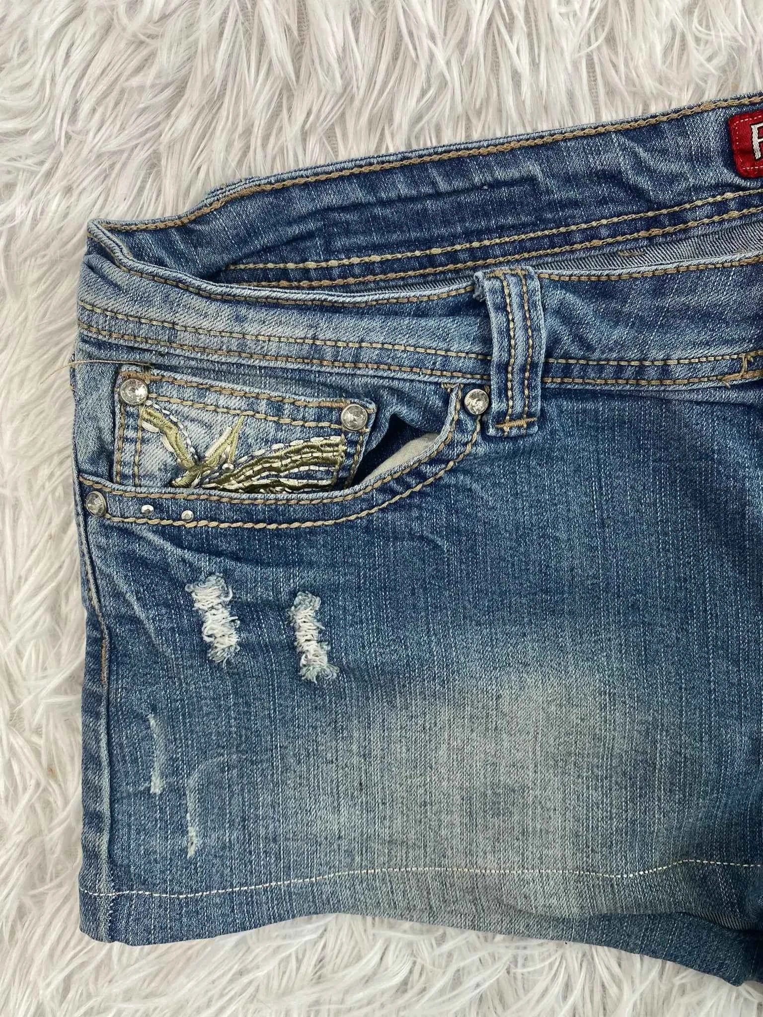 Red Rivet low waist [L]